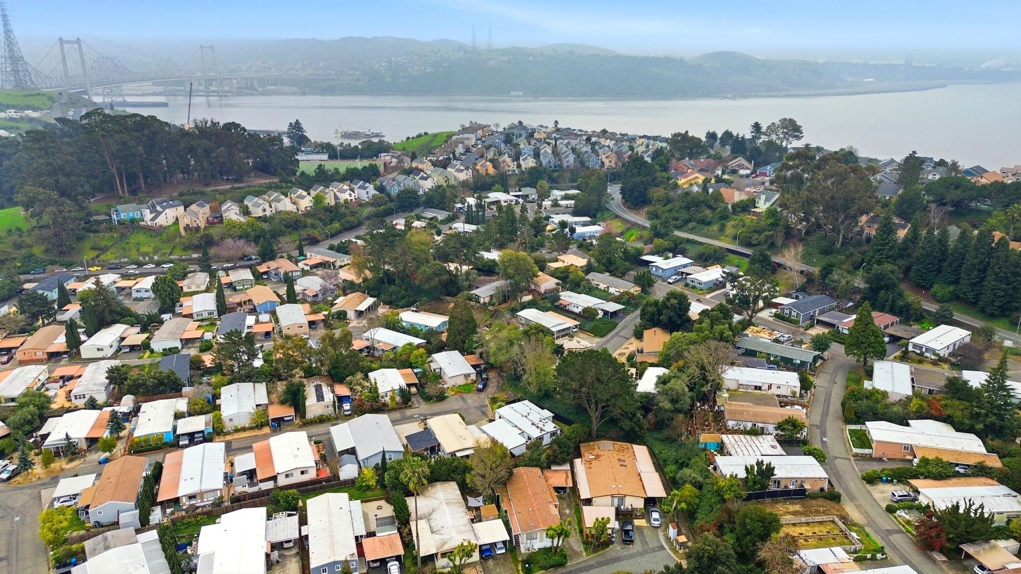 Detail Gallery Image 45 of 47 For 142 Ann Ct, Vallejo,  CA 94590 - 2 Beds | 2 Baths