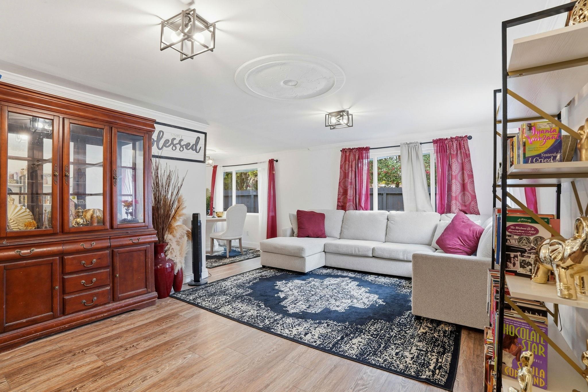 Detail Gallery Image 9 of 47 For 142 Ann Ct, Vallejo,  CA 94590 - 2 Beds | 2 Baths