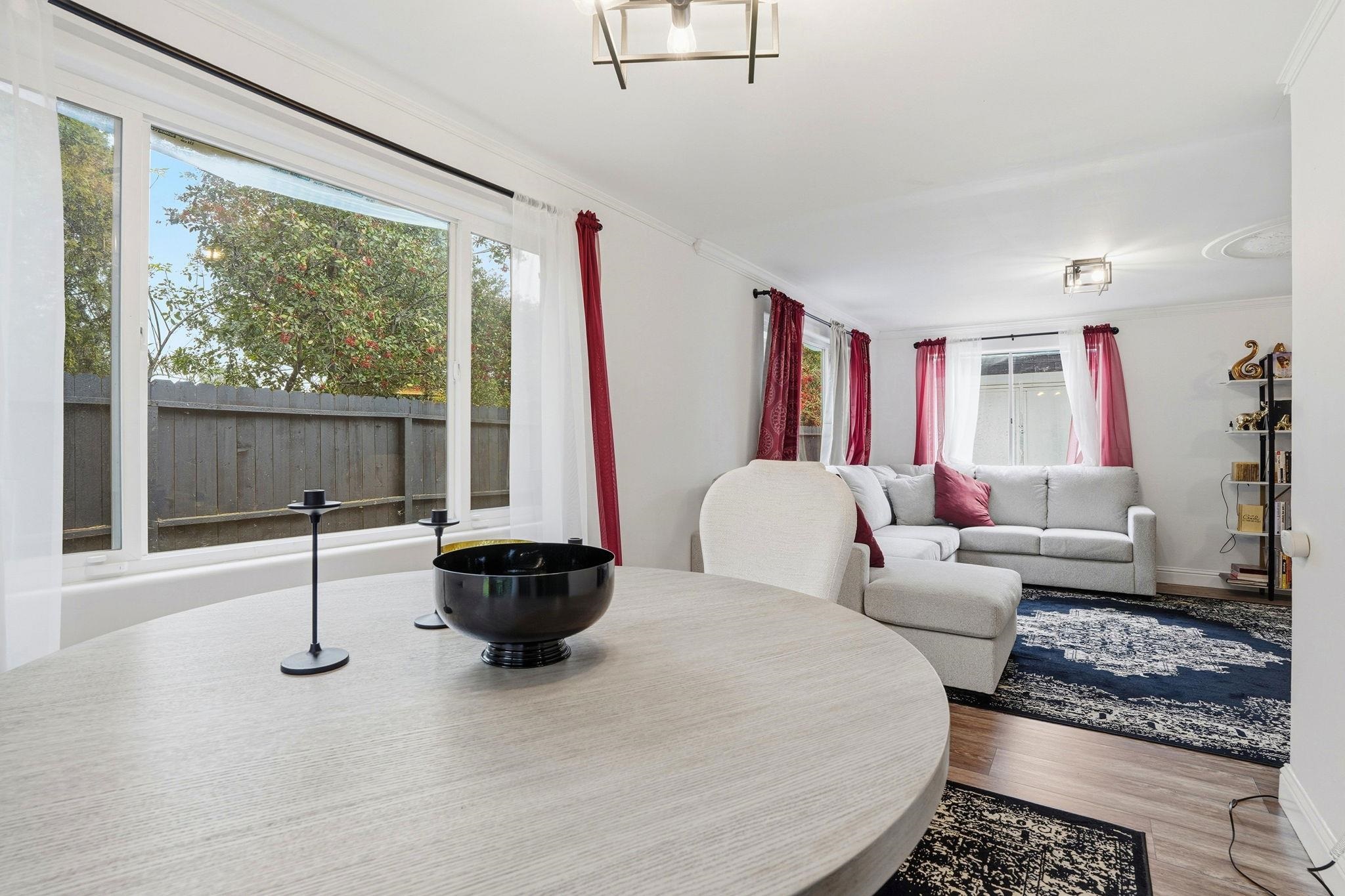 Detail Gallery Image 10 of 47 For 142 Ann Ct, Vallejo,  CA 94590 - 2 Beds | 2 Baths