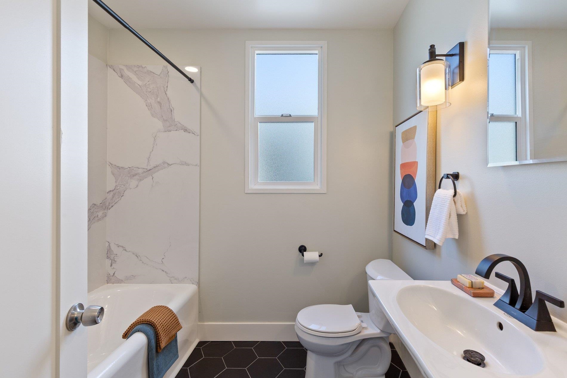 Detail Gallery Image 19 of 36 For 1512 Hearst Ave, Berkeley,  CA 94703 - 2 Beds | 1 Baths