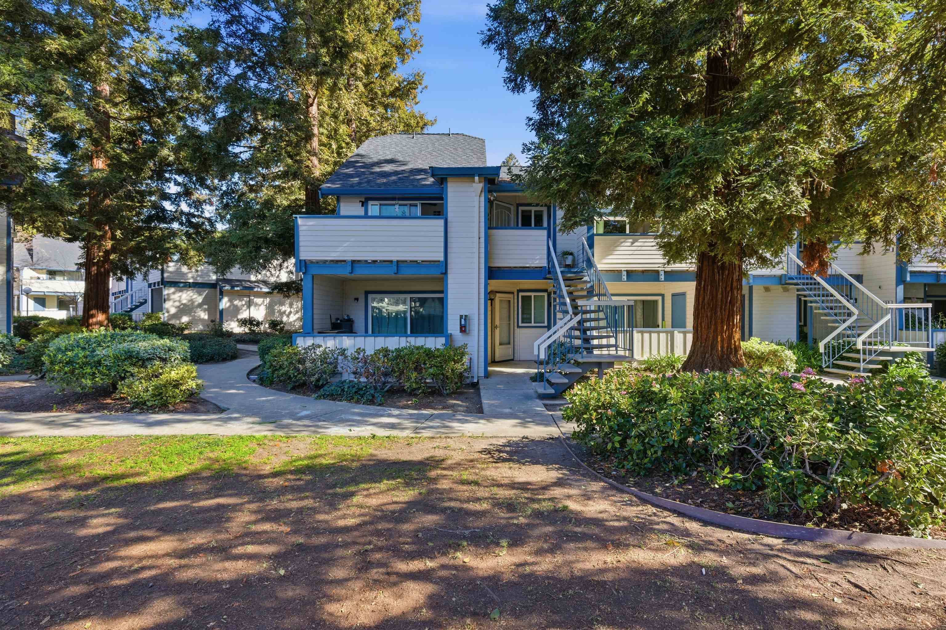 Photo #2: 41123067 Listing: Photo #2