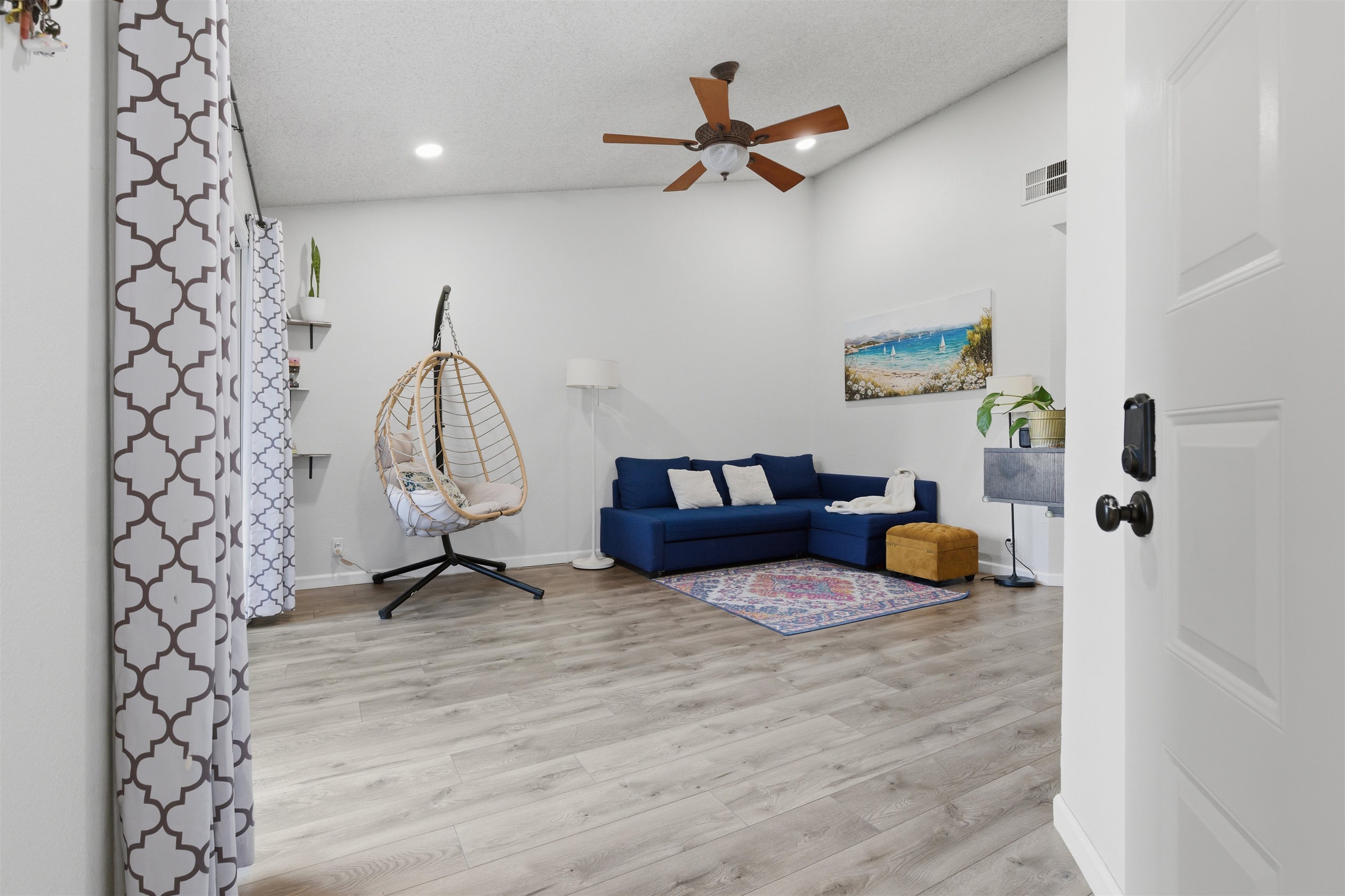 Photo #17: 41123067 Listing: Photo #17