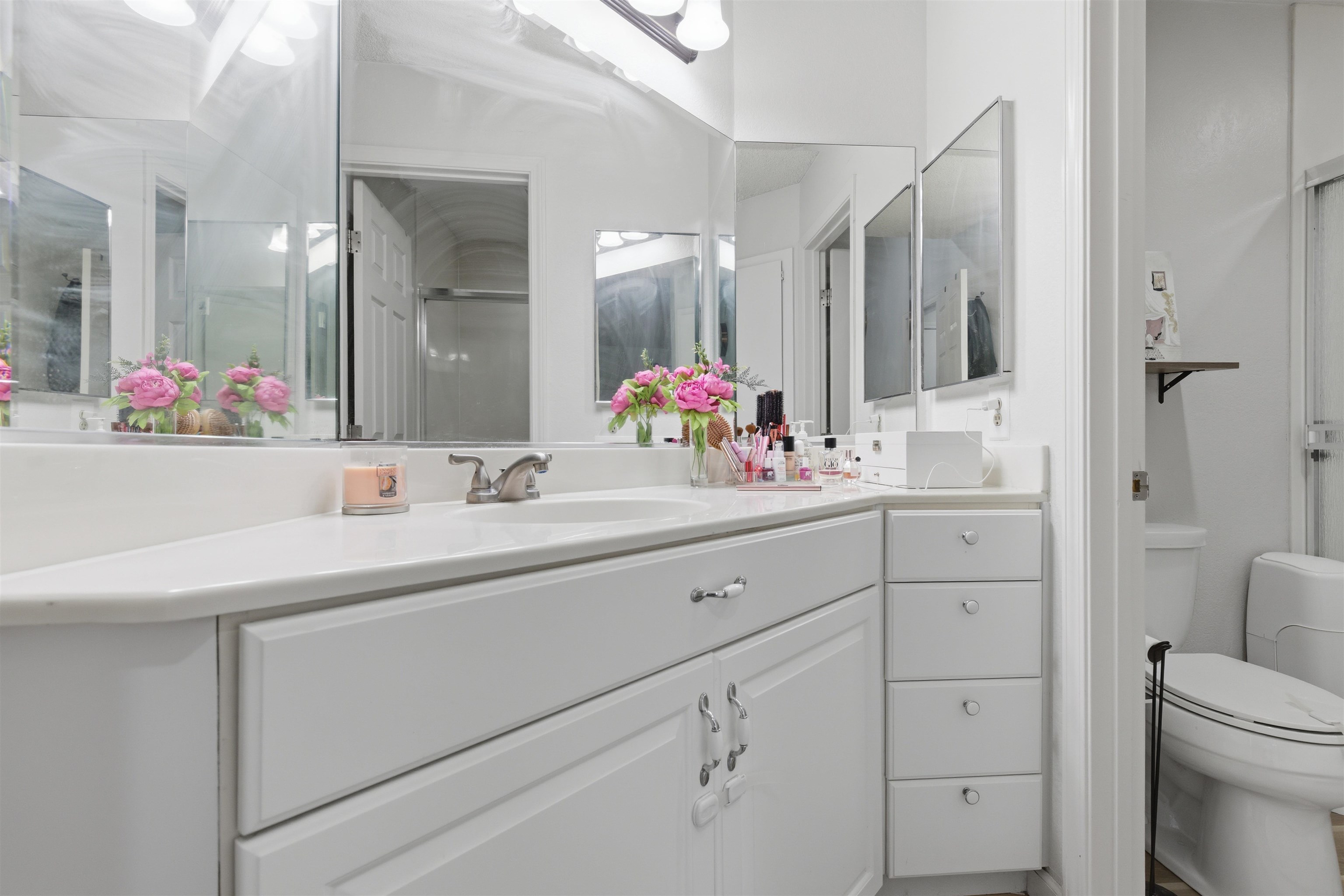 Photo #4: 41123067 Listing: Photo #4