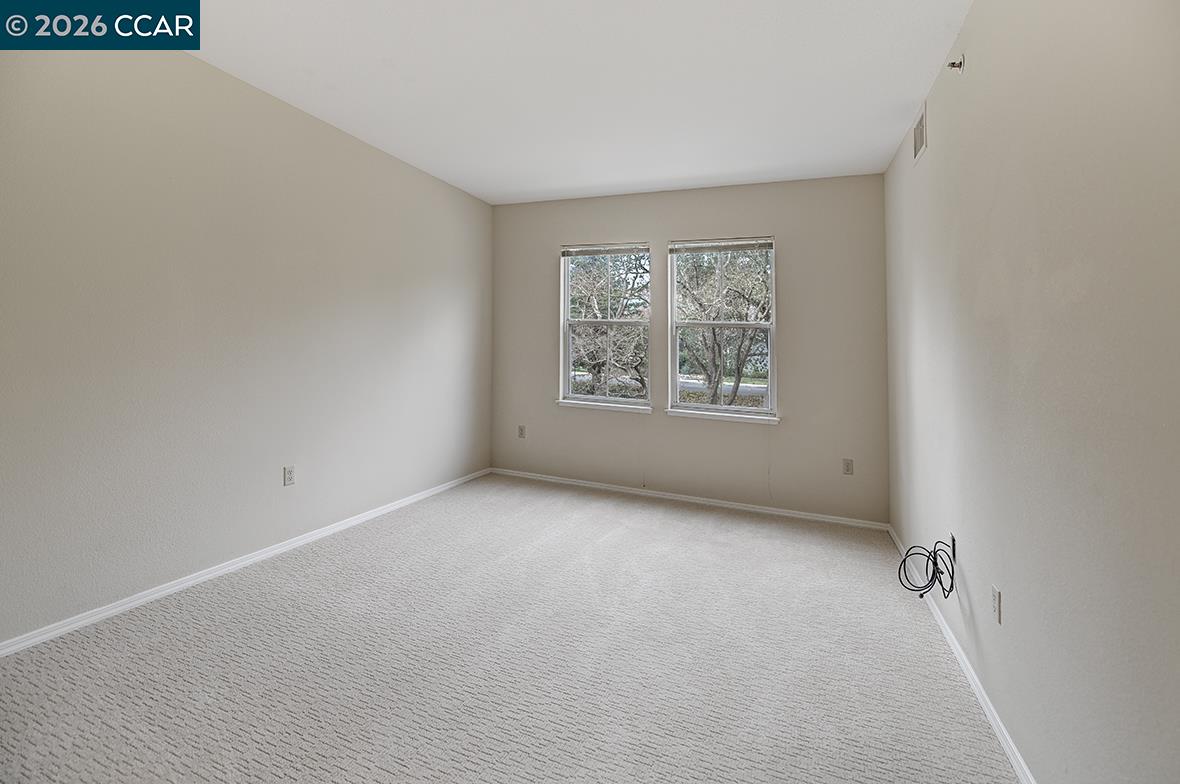 Photo #13: 41123068 Listing: Photo #13