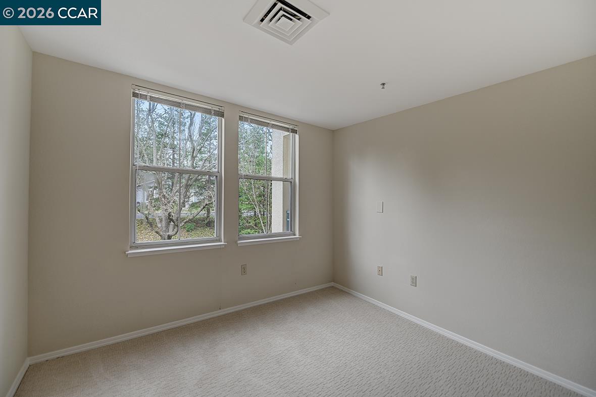 Photo #21: 41123068 Listing: Photo #21