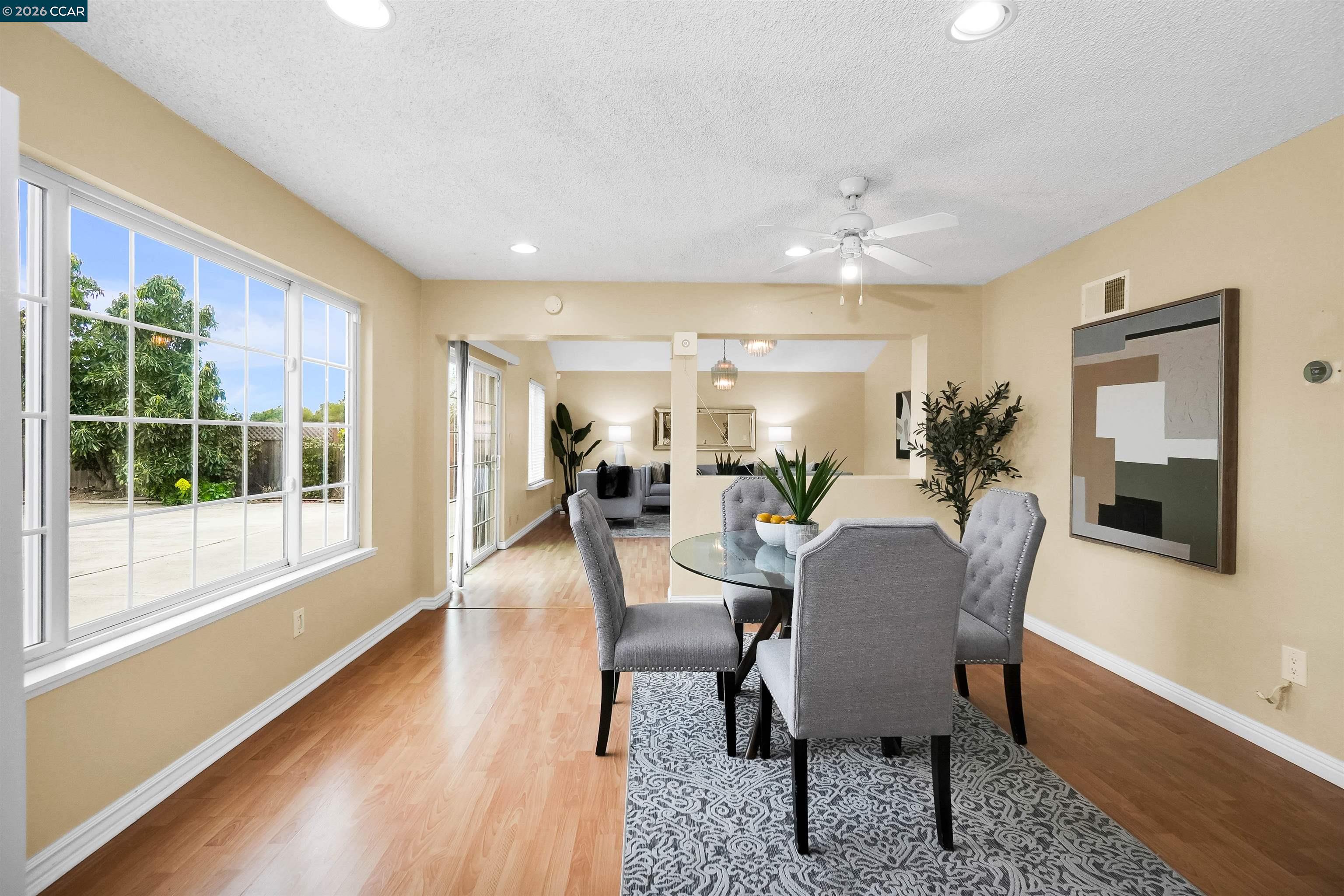 Detail Gallery Image 23 of 60 For 922 Coral Dr, Rodeo,  CA 94572 - 4 Beds | 3 Baths