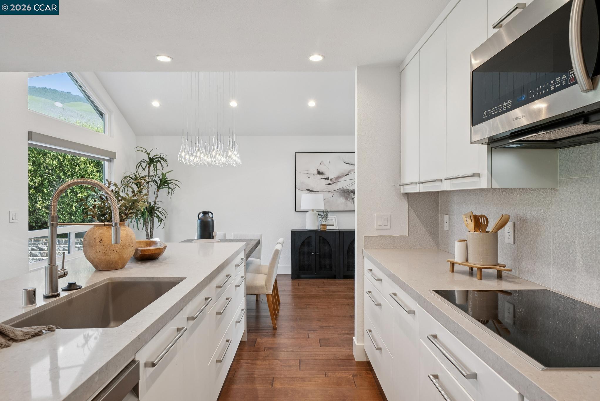 Detail Gallery Image 12 of 60 For 621 Birchwood Ct, Danville,  CA 94506 - 4 Beds | 3 Baths