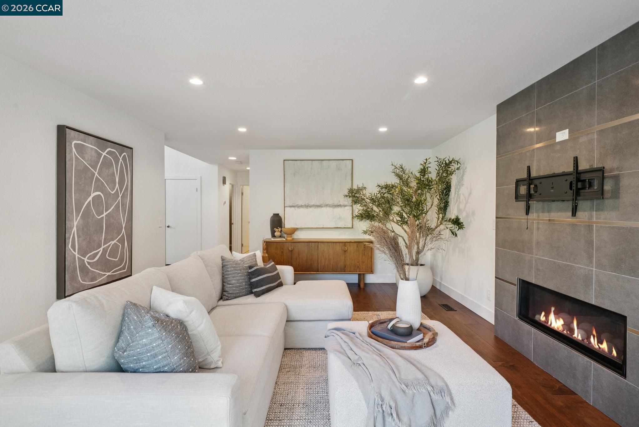 Detail Gallery Image 21 of 60 For 621 Birchwood Ct, Danville,  CA 94506 - 4 Beds | 3 Baths