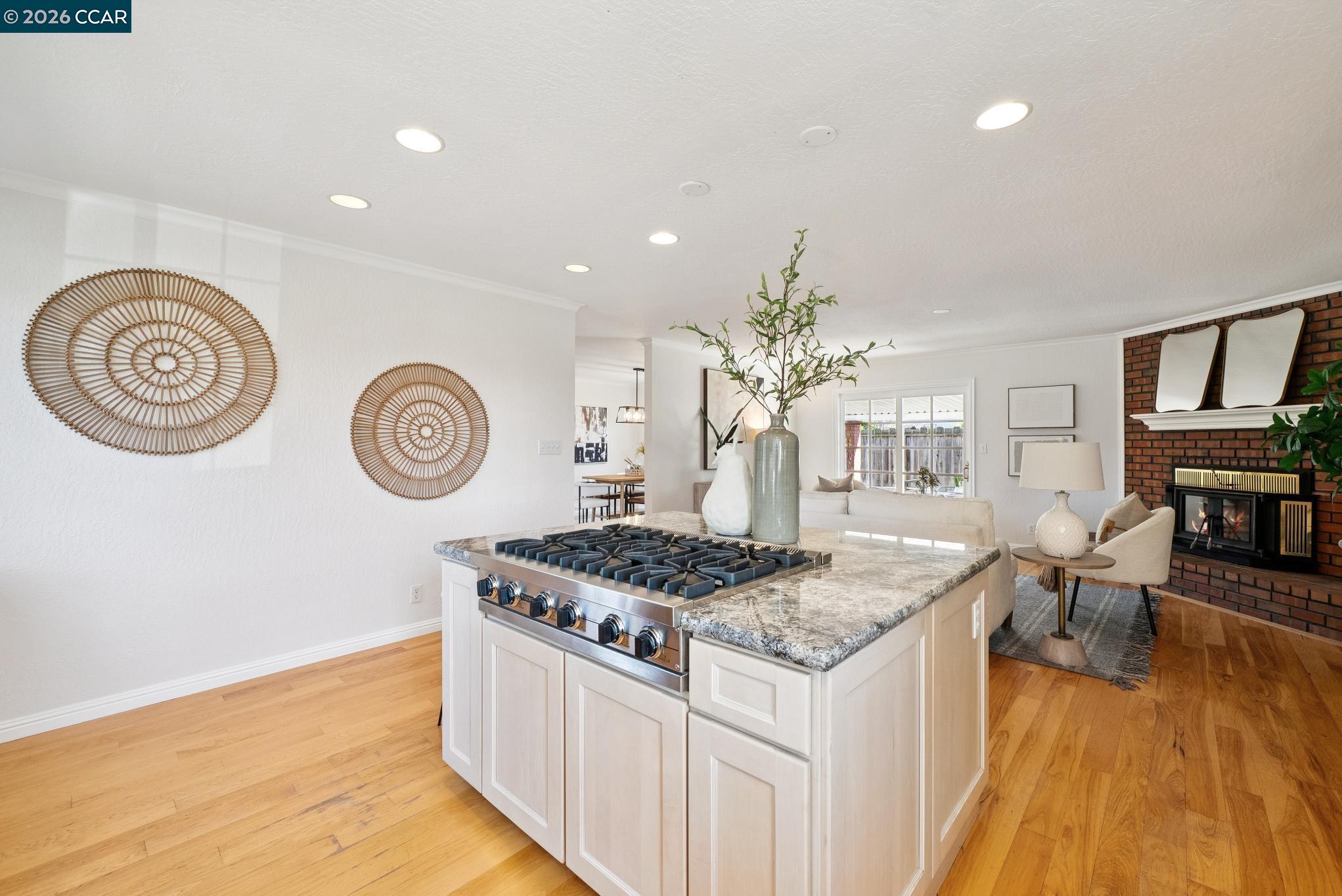 Detail Gallery Image 20 of 47 For 3770 Boxwood Ct, Concord,  CA 94519 - 4 Beds | 2 Baths