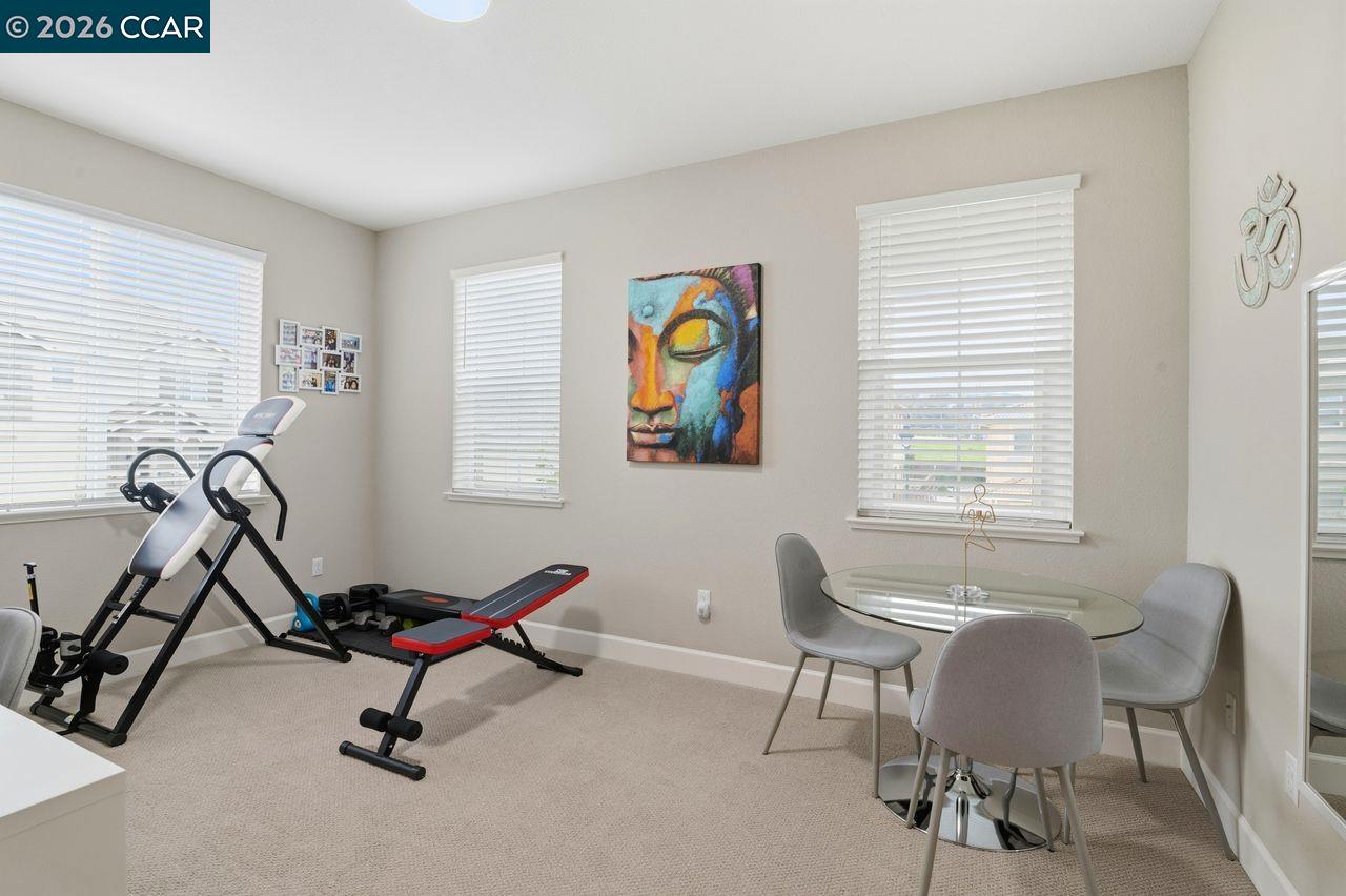 Detail Gallery Image 22 of 37 For 5227 Waterleaf Ln, Fairfield,  CA 94534 - 4 Beds | 2/1 Baths