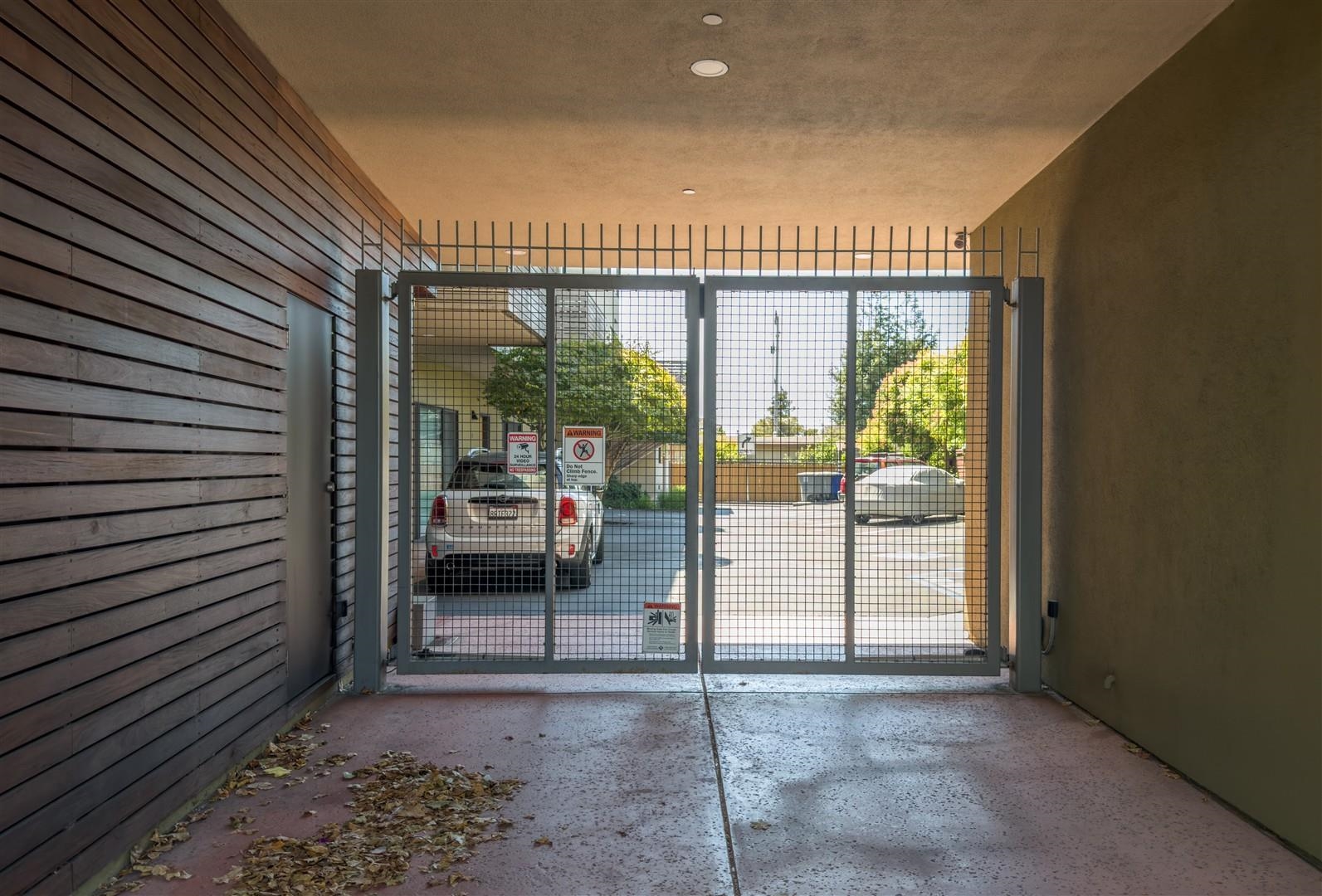 Photo #4: 41123081 Listing: Photo #4