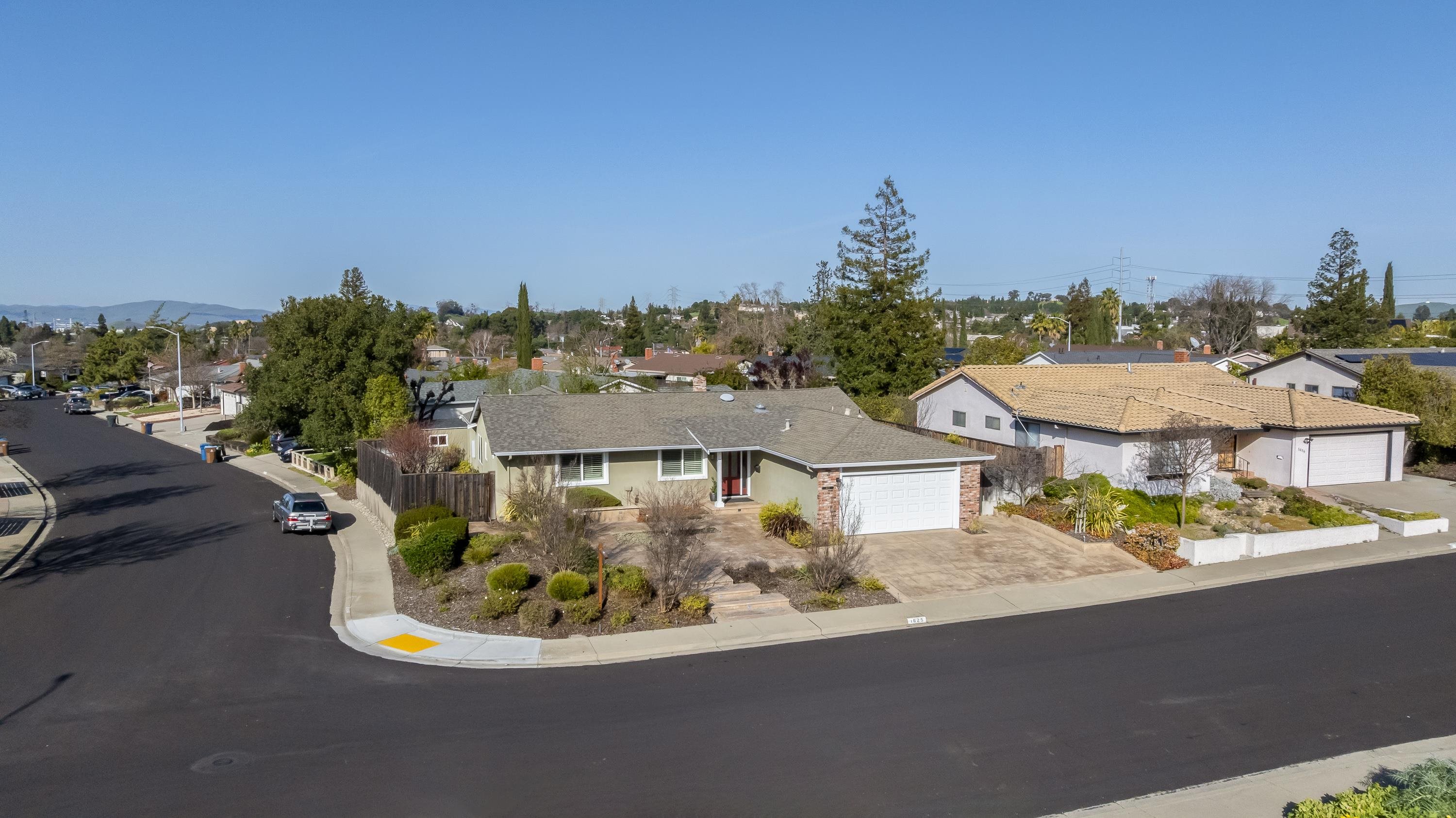 Detail Gallery Image 48 of 53 For 1625 Endriss Dr, Martinez,  CA 94553 - 4 Beds | 2 Baths