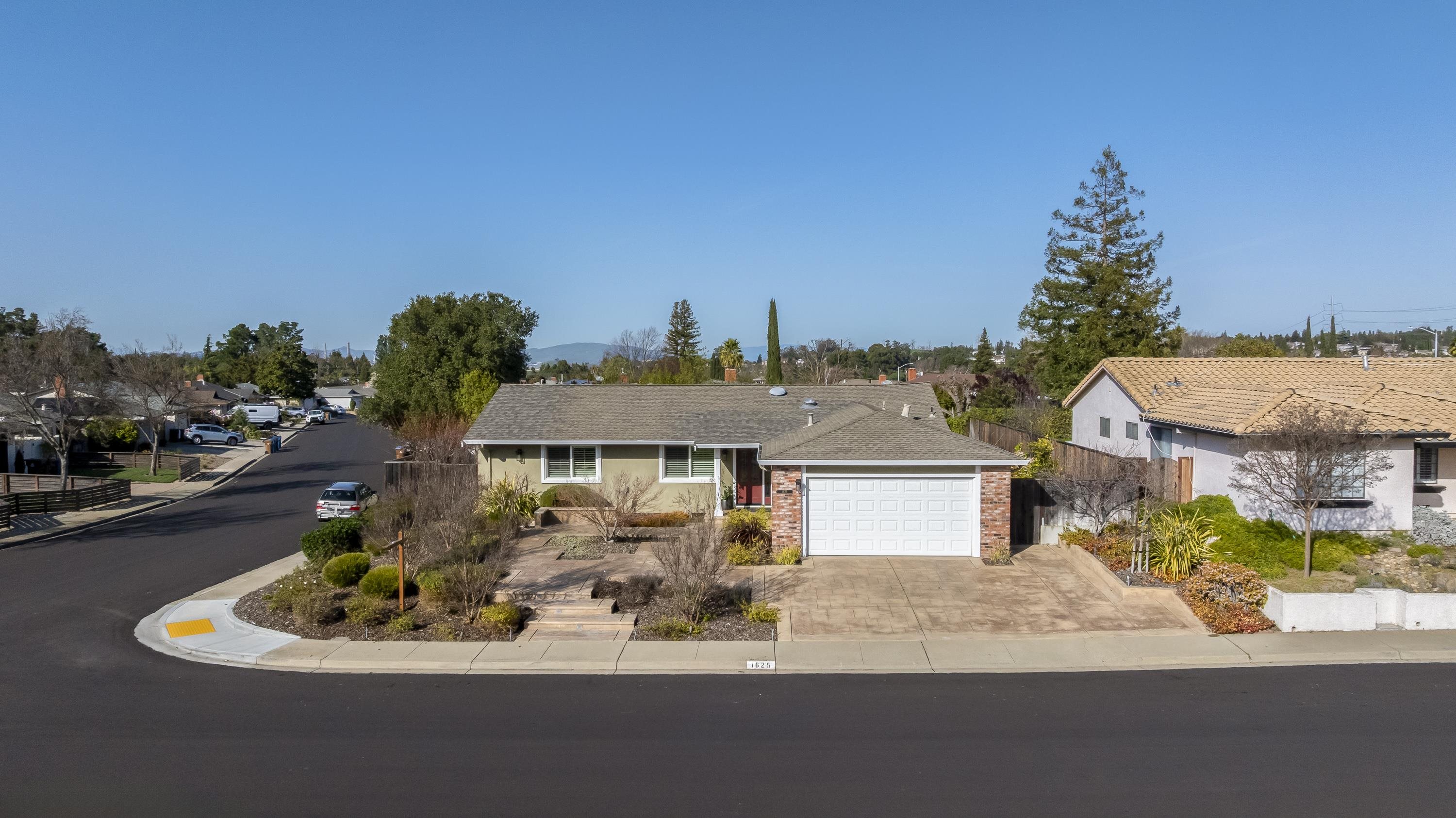 Detail Gallery Image 49 of 53 For 1625 Endriss Dr, Martinez,  CA 94553 - 4 Beds | 2 Baths