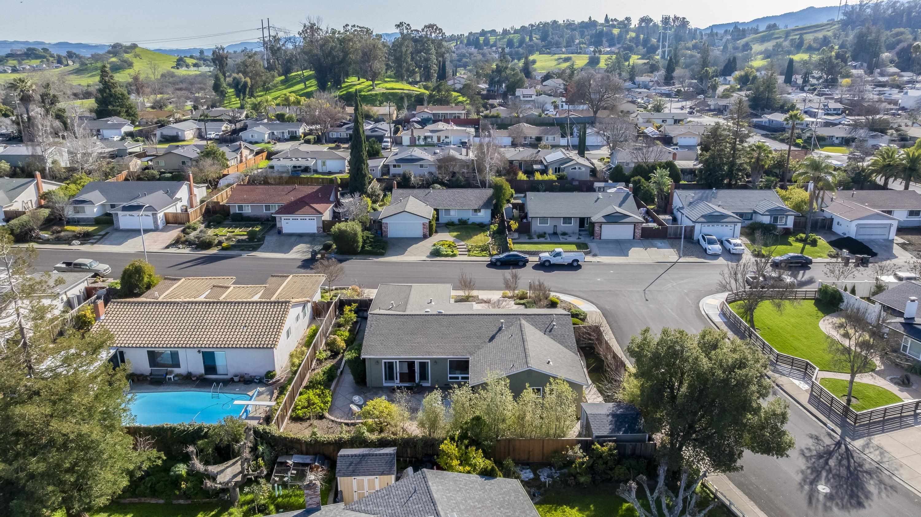 Detail Gallery Image 52 of 53 For 1625 Endriss Dr, Martinez,  CA 94553 - 4 Beds | 2 Baths