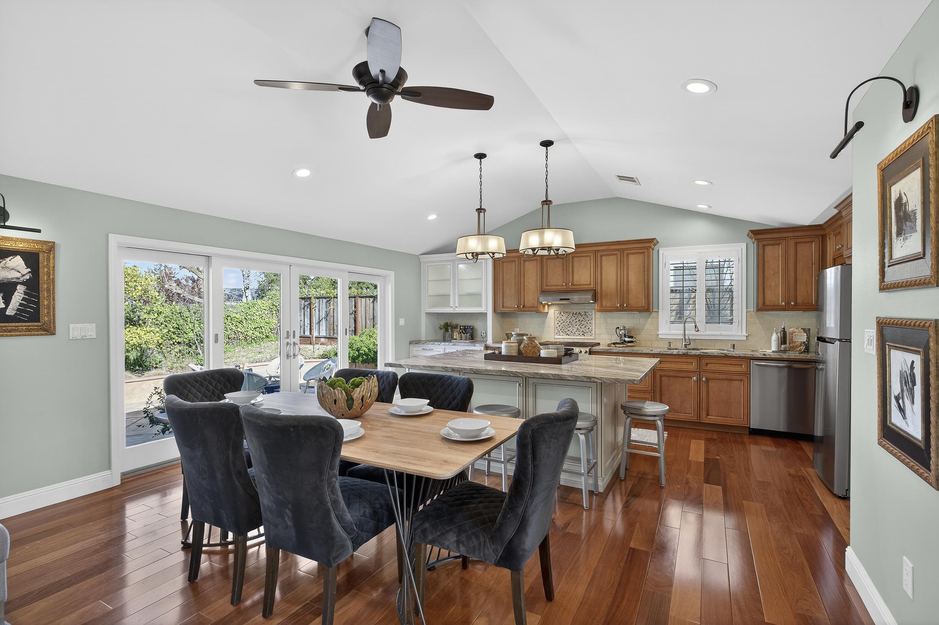 Detail Gallery Image 9 of 53 For 1625 Endriss Dr, Martinez,  CA 94553 - 4 Beds | 2 Baths