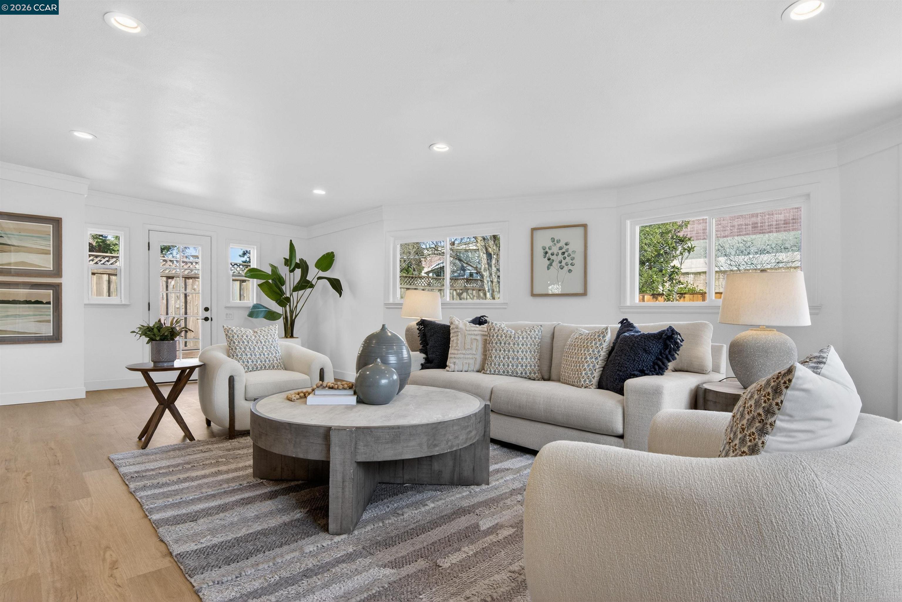 Detail Gallery Image 14 of 36 For 7761 Ironwood Dr, Dublin,  CA 94568 - 3 Beds | 2 Baths