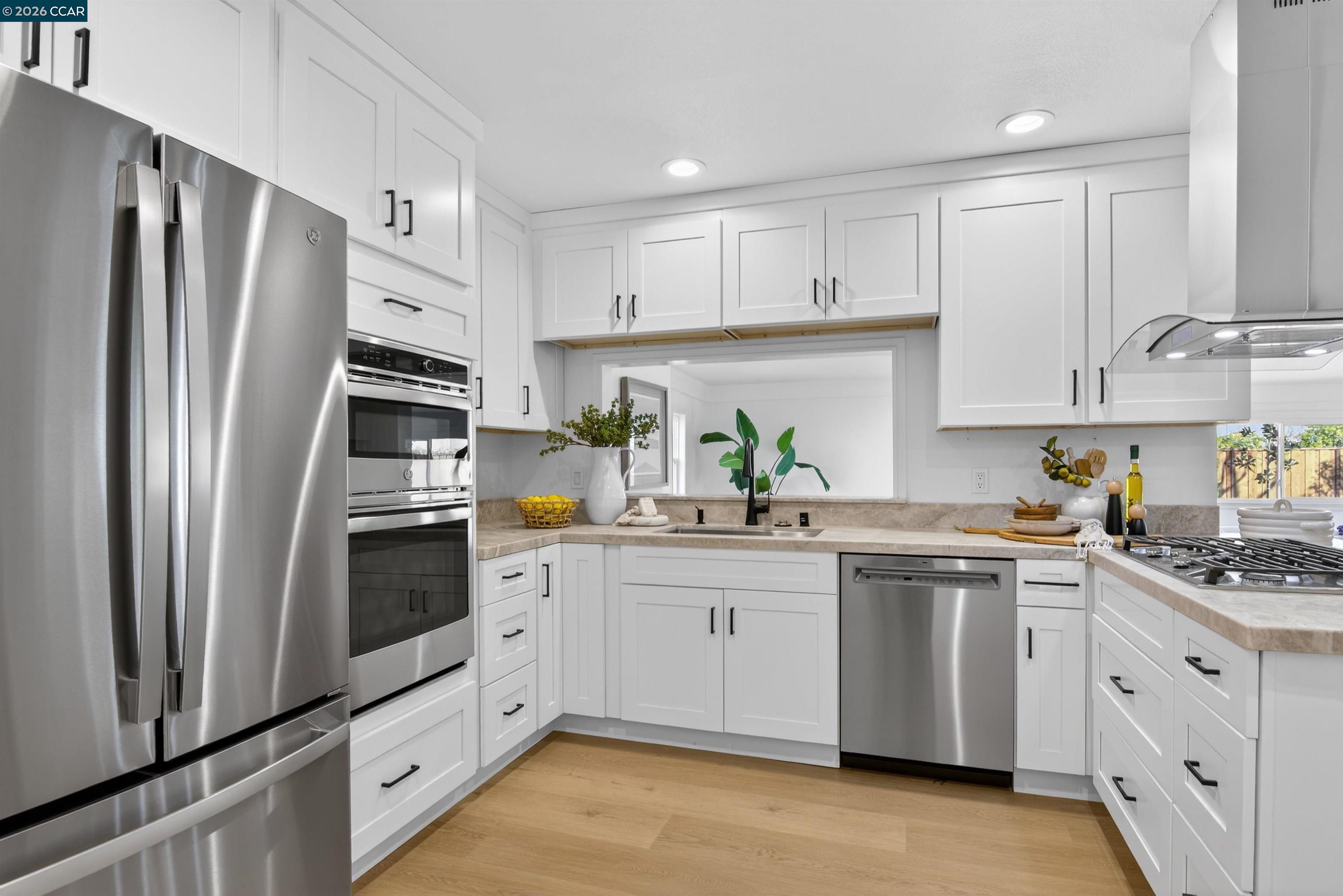 Detail Gallery Image 6 of 36 For 7761 Ironwood Dr, Dublin,  CA 94568 - 3 Beds | 2 Baths