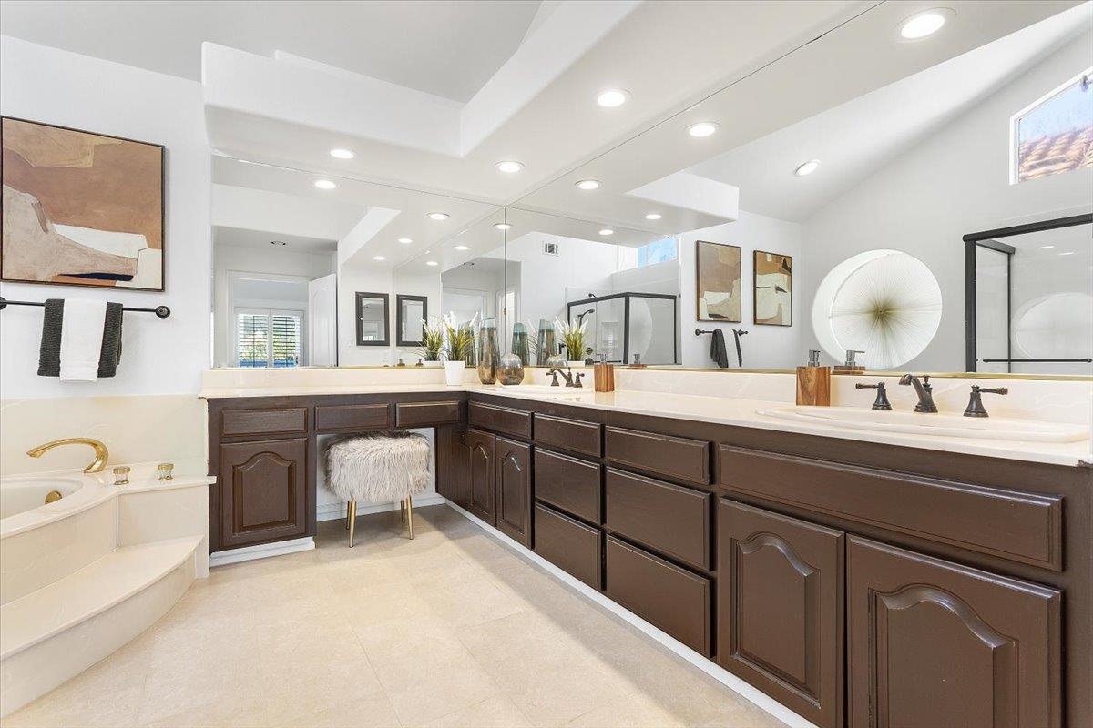 Detail Gallery Image 37 of 60 For 20946 Elbridge Ct, Castro Valley,  CA 94552 - 4 Beds | 3 Baths