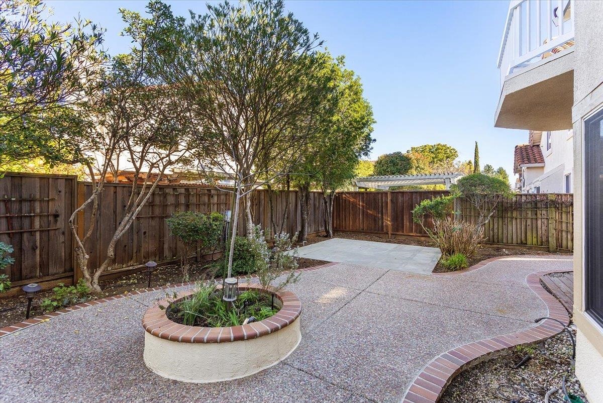 Detail Gallery Image 47 of 60 For 20946 Elbridge Ct, Castro Valley,  CA 94552 - 4 Beds | 3 Baths