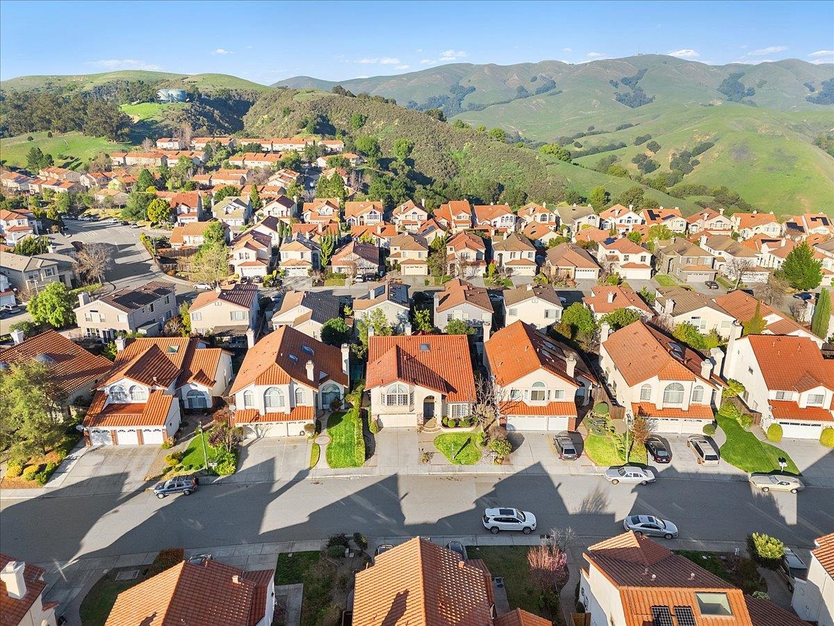 Detail Gallery Image 50 of 60 For 20946 Elbridge Ct, Castro Valley,  CA 94552 - 4 Beds | 3 Baths