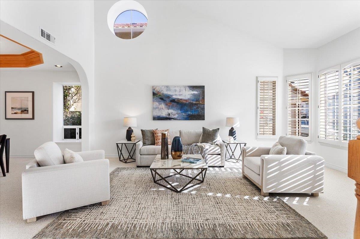 Detail Gallery Image 6 of 60 For 20946 Elbridge Ct, Castro Valley,  CA 94552 - 4 Beds | 3 Baths