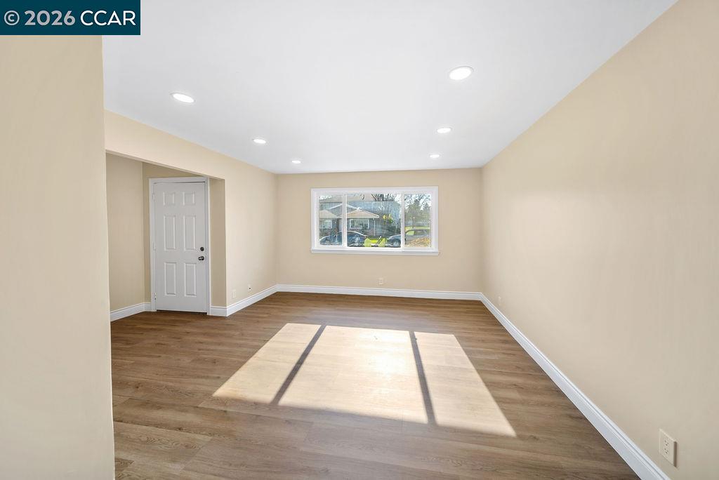 Photo #10: 41123087 Listing: Photo #10