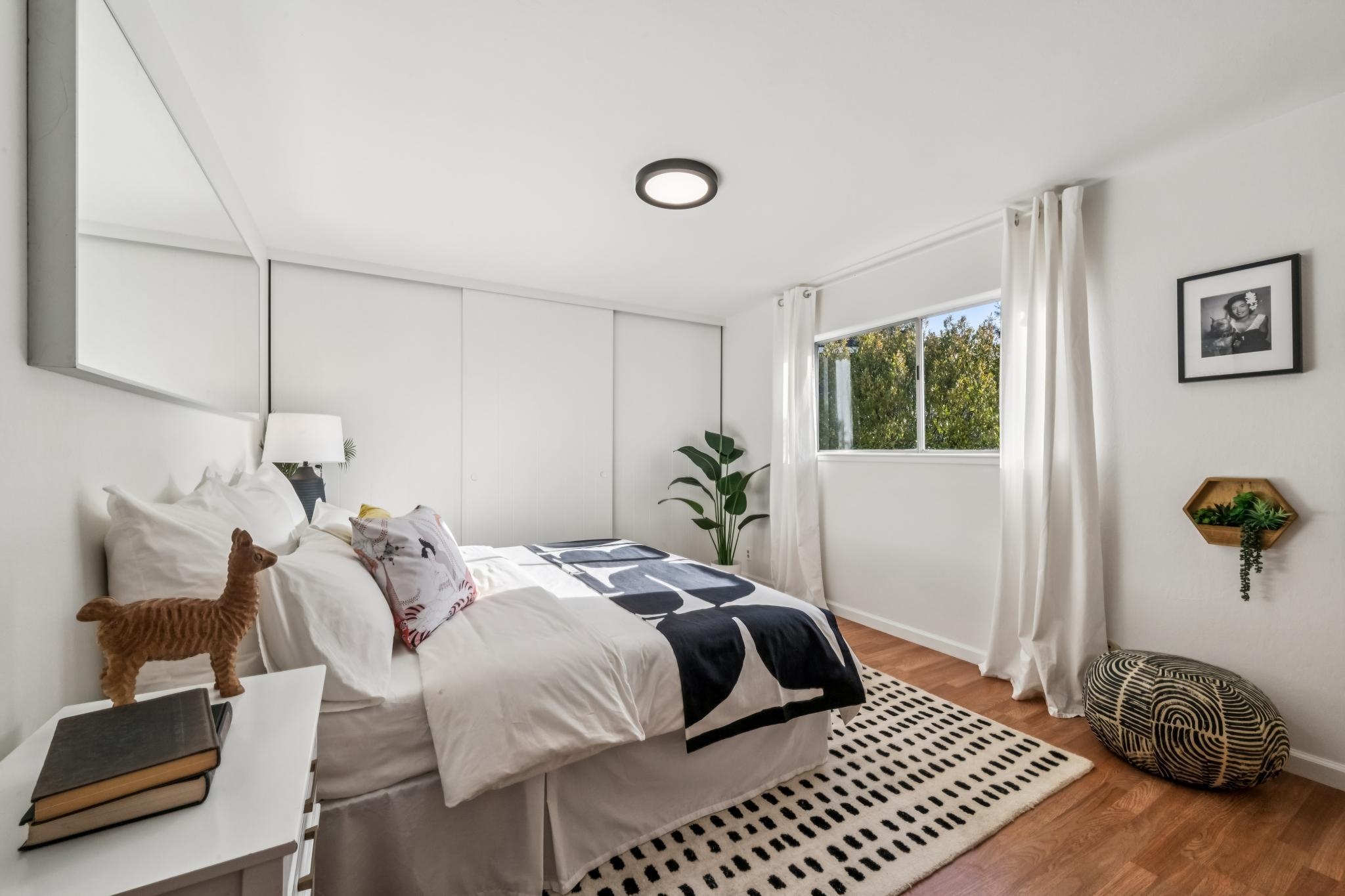 Detail Gallery Image 9 of 20 For 2118 Alameda Avenue, Alameda,  CA 94501 - – Beds | – Baths