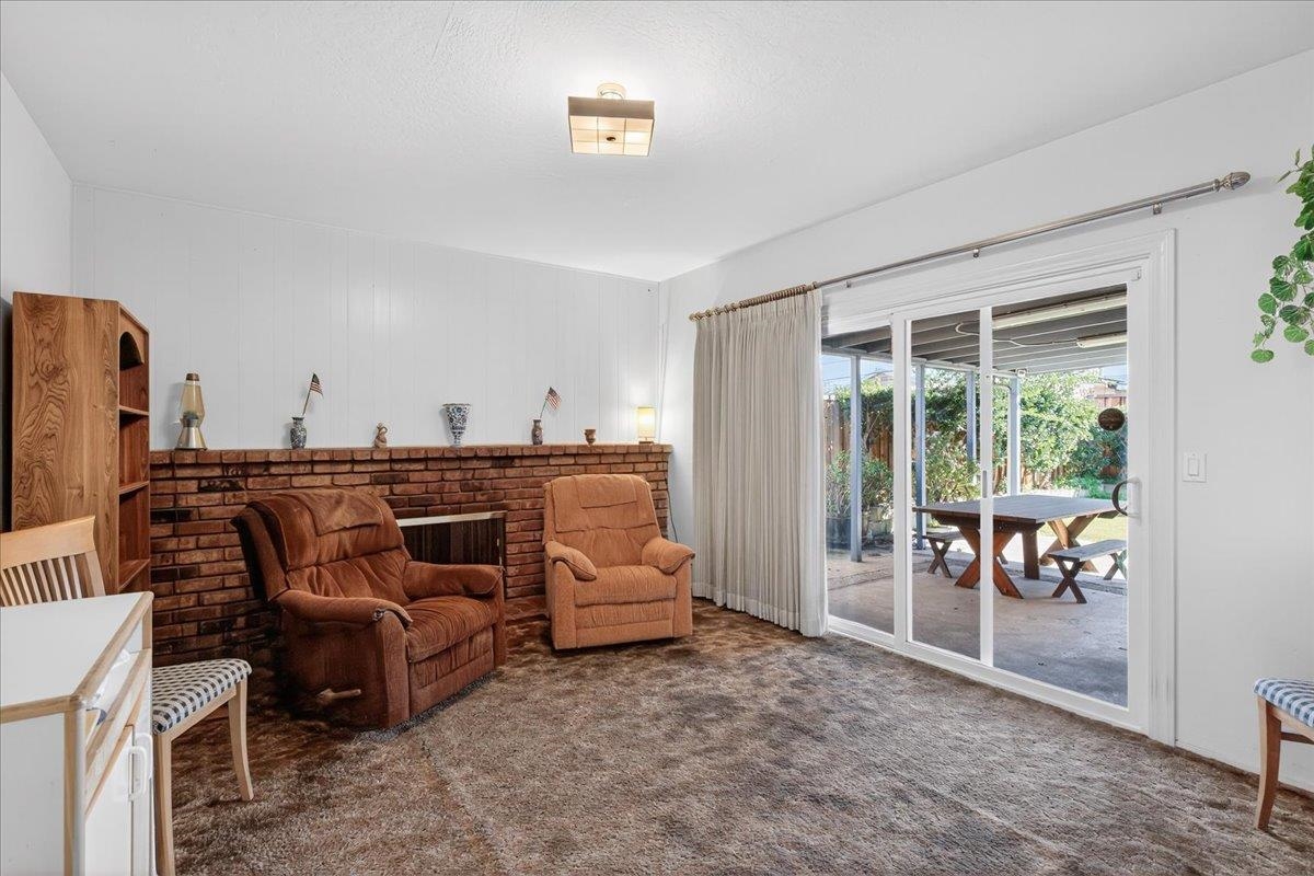 Detail Gallery Image 14 of 28 For 1948 Daytona Dr, San Jose,  CA 95122-1721 - 4 Beds | 2 Baths