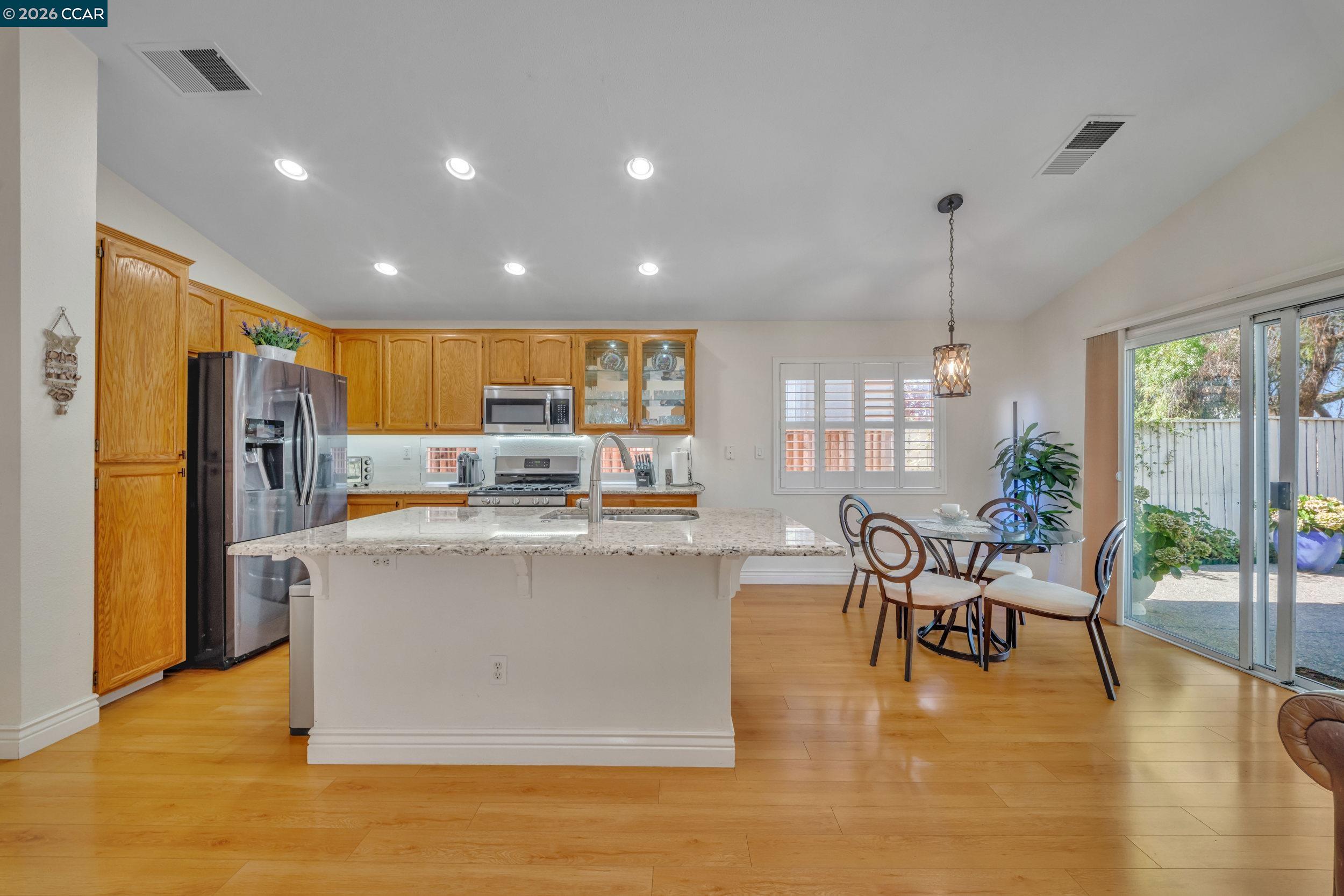 Detail Gallery Image 12 of 38 For 441 Apple Hill Drive, Brentwood,  CA 94513 - 3 Beds | 2 Baths