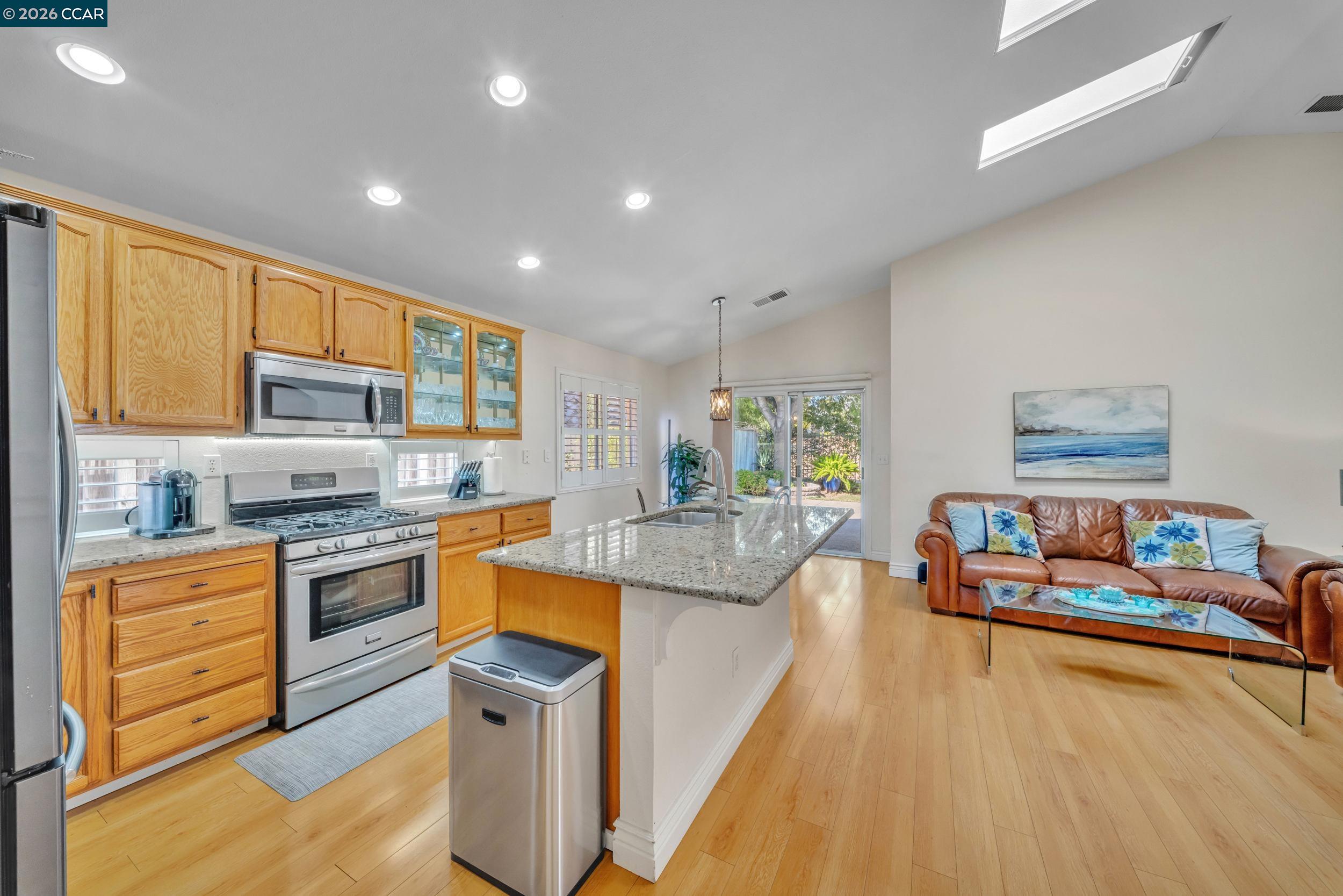 Detail Gallery Image 13 of 38 For 441 Apple Hill Drive, Brentwood,  CA 94513 - 3 Beds | 2 Baths