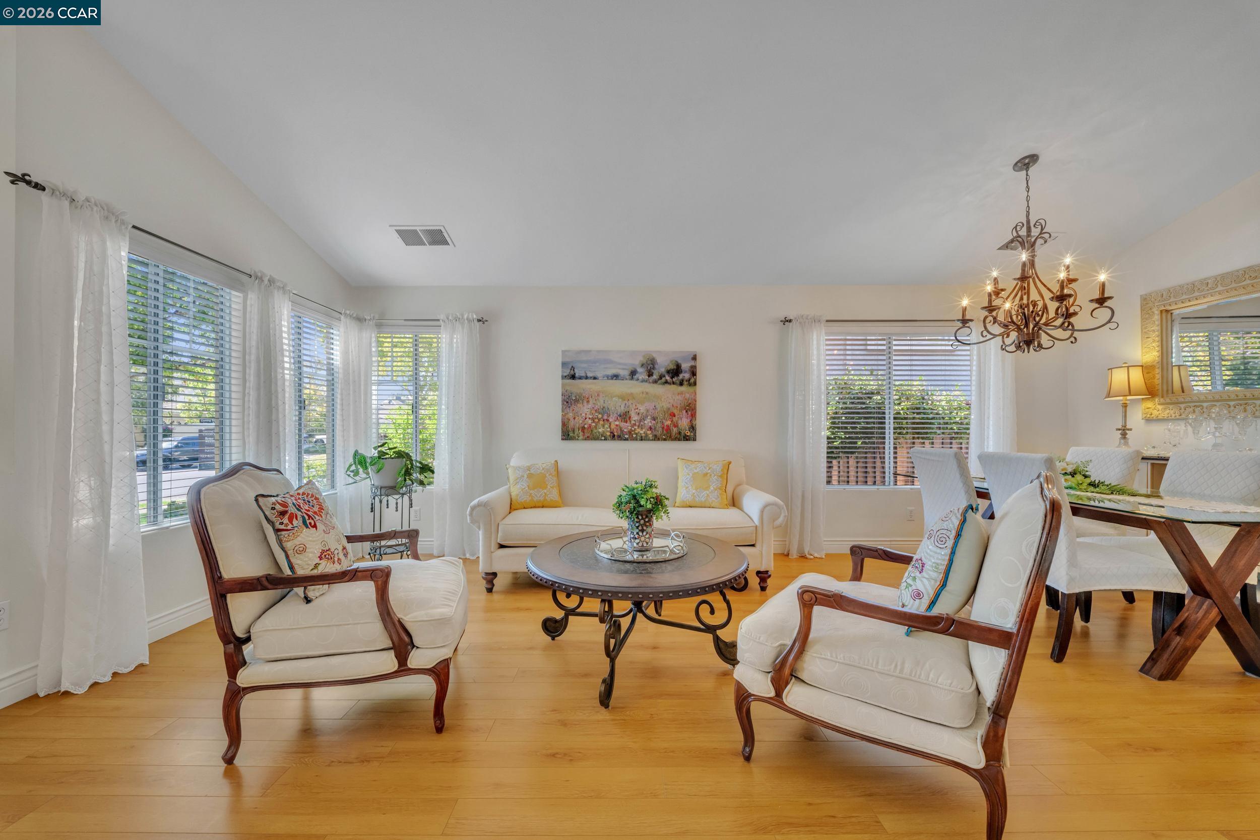 Detail Gallery Image 6 of 38 For 441 Apple Hill Drive, Brentwood,  CA 94513 - 3 Beds | 2 Baths