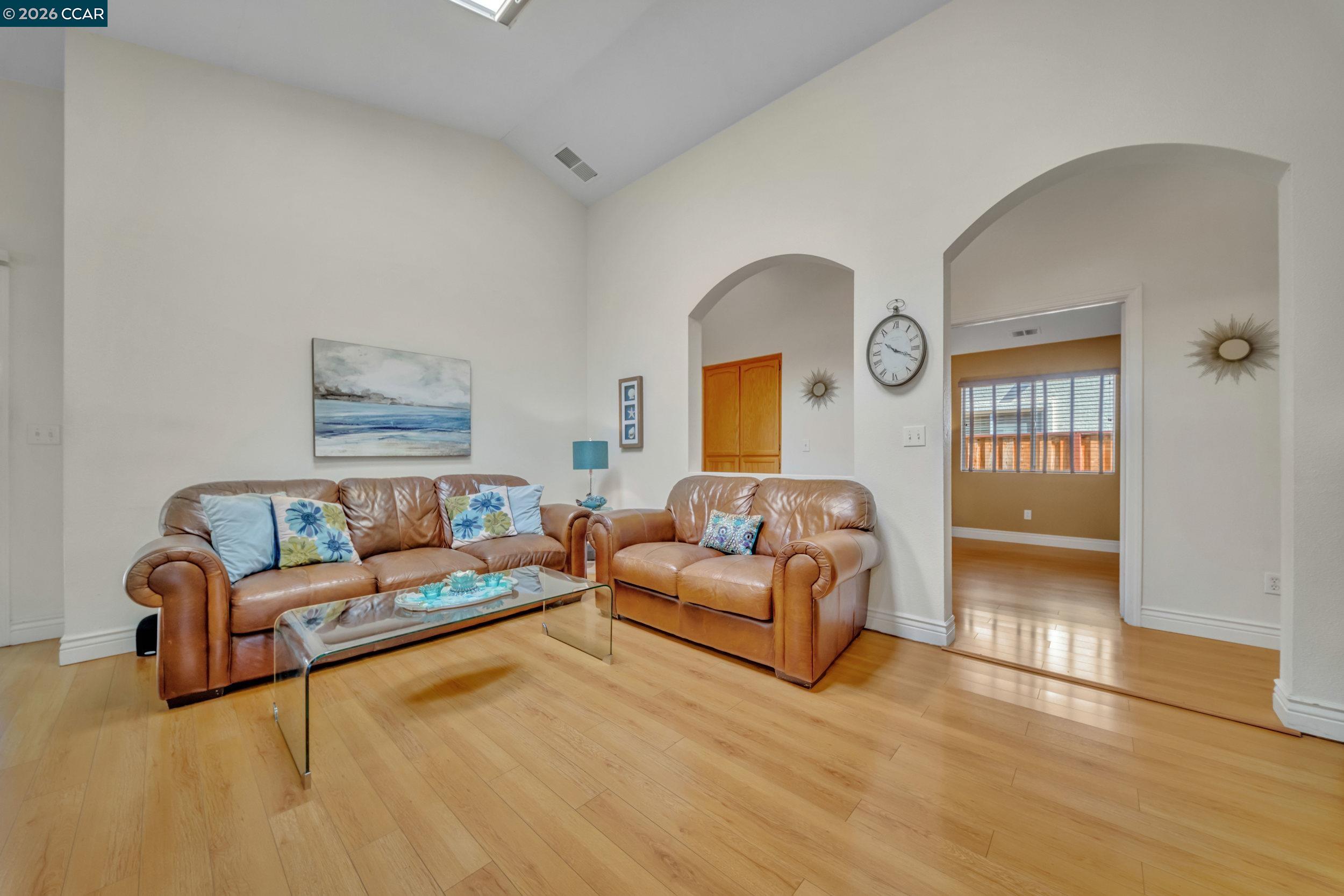 Detail Gallery Image 8 of 38 For 441 Apple Hill Drive, Brentwood,  CA 94513 - 3 Beds | 2 Baths