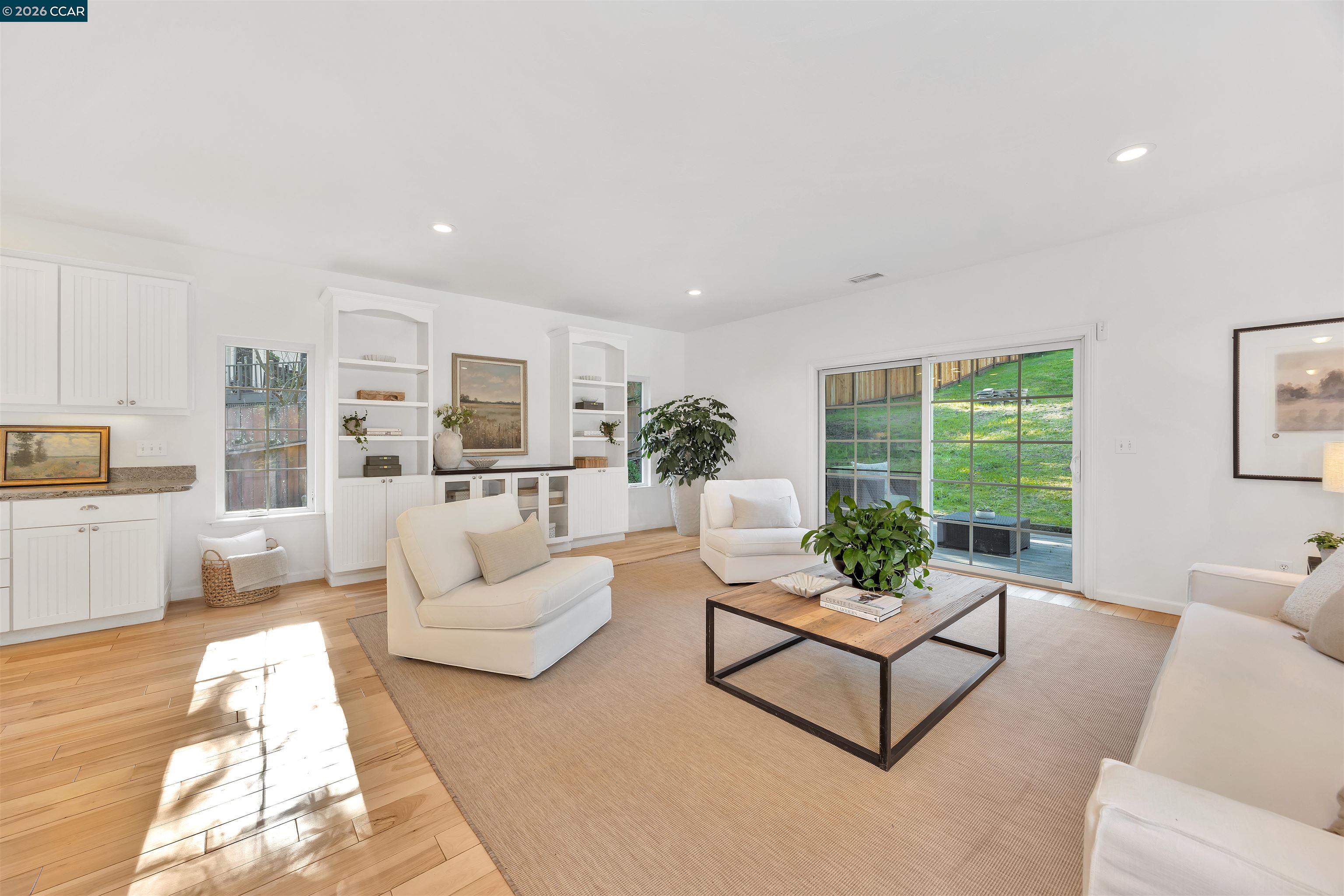 Detail Gallery Image 5 of 35 For 1847 Reliez Valley Rd, Lafayette,  CA 94549 - 4 Beds | 3/1 Baths