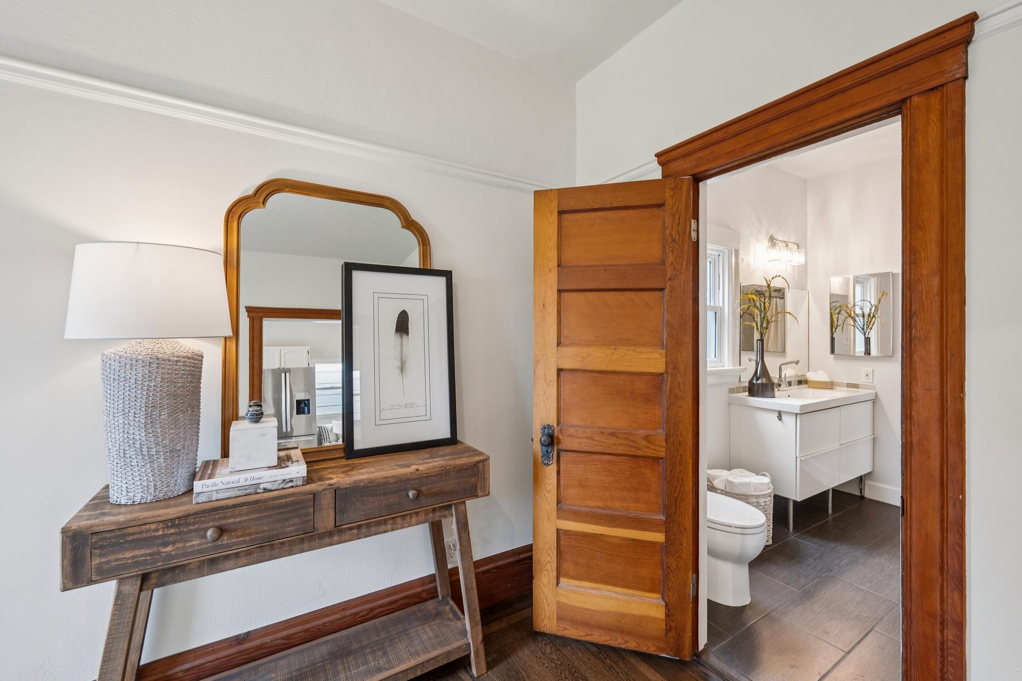 Detail Gallery Image 23 of 35 For 5216 Market St, Oakland,  CA 94608 - 2 Beds | 1/1 Baths