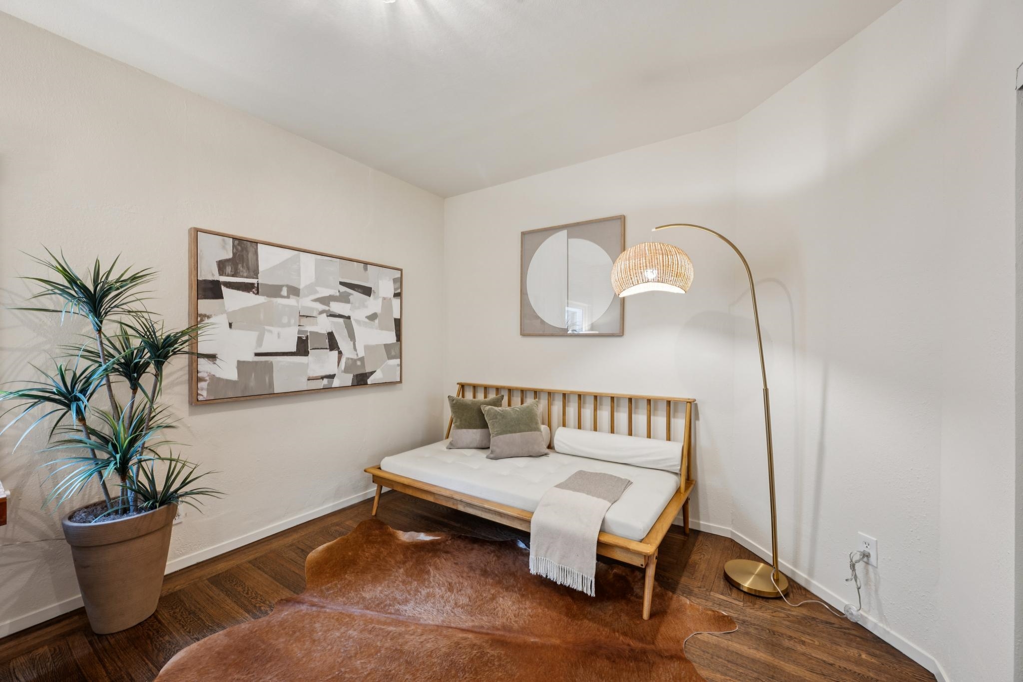 Detail Gallery Image 26 of 35 For 5216 Market St, Oakland,  CA 94608 - 2 Beds | 1/1 Baths