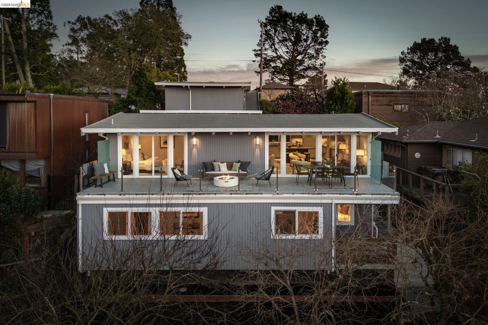 Front Image Thumbnail for EB41123098