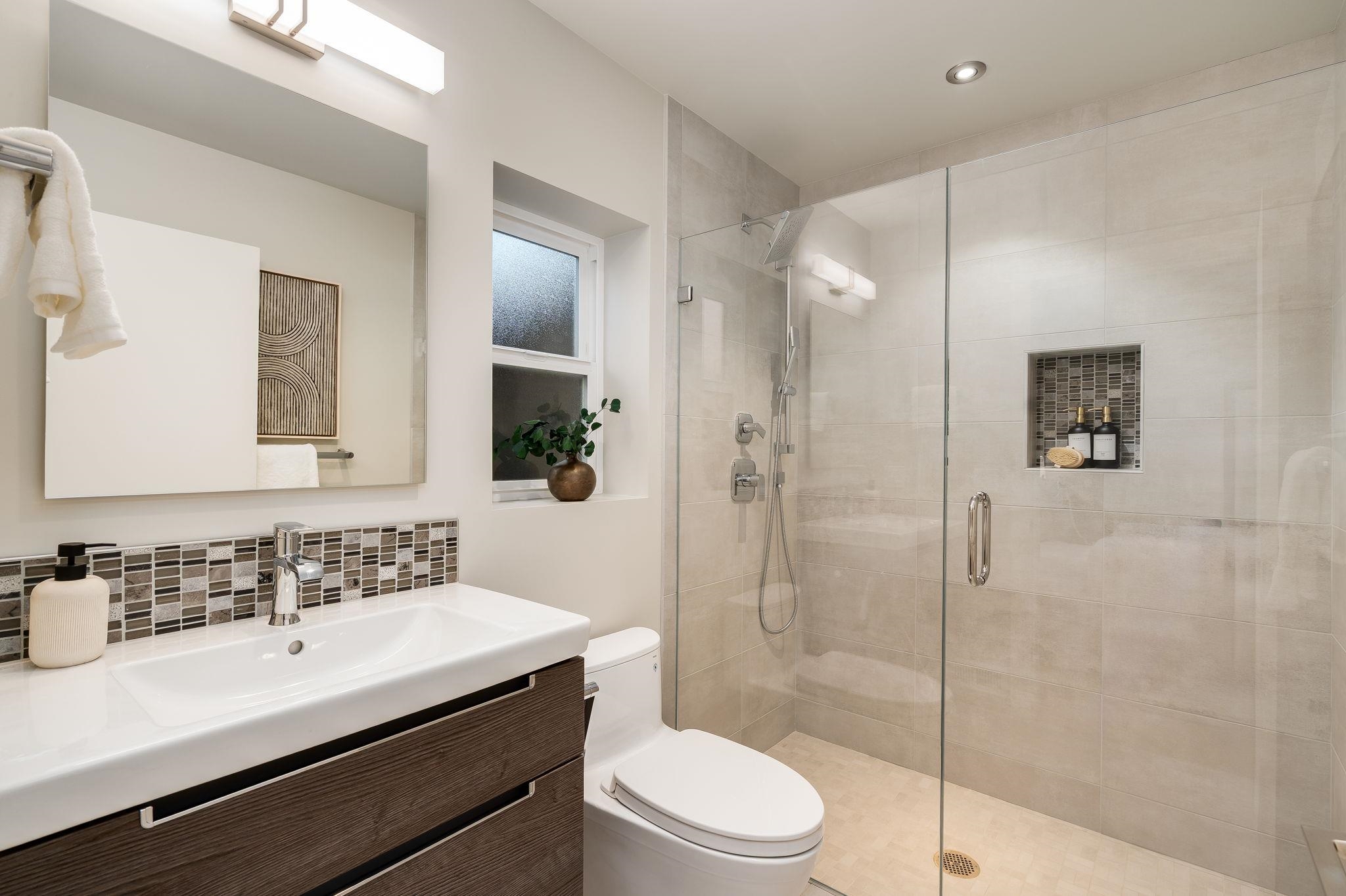 Detail Gallery Image 20 of 59 For 1468 Summit Rd, Berkeley,  CA 94708 - 4 Beds | 3 Baths