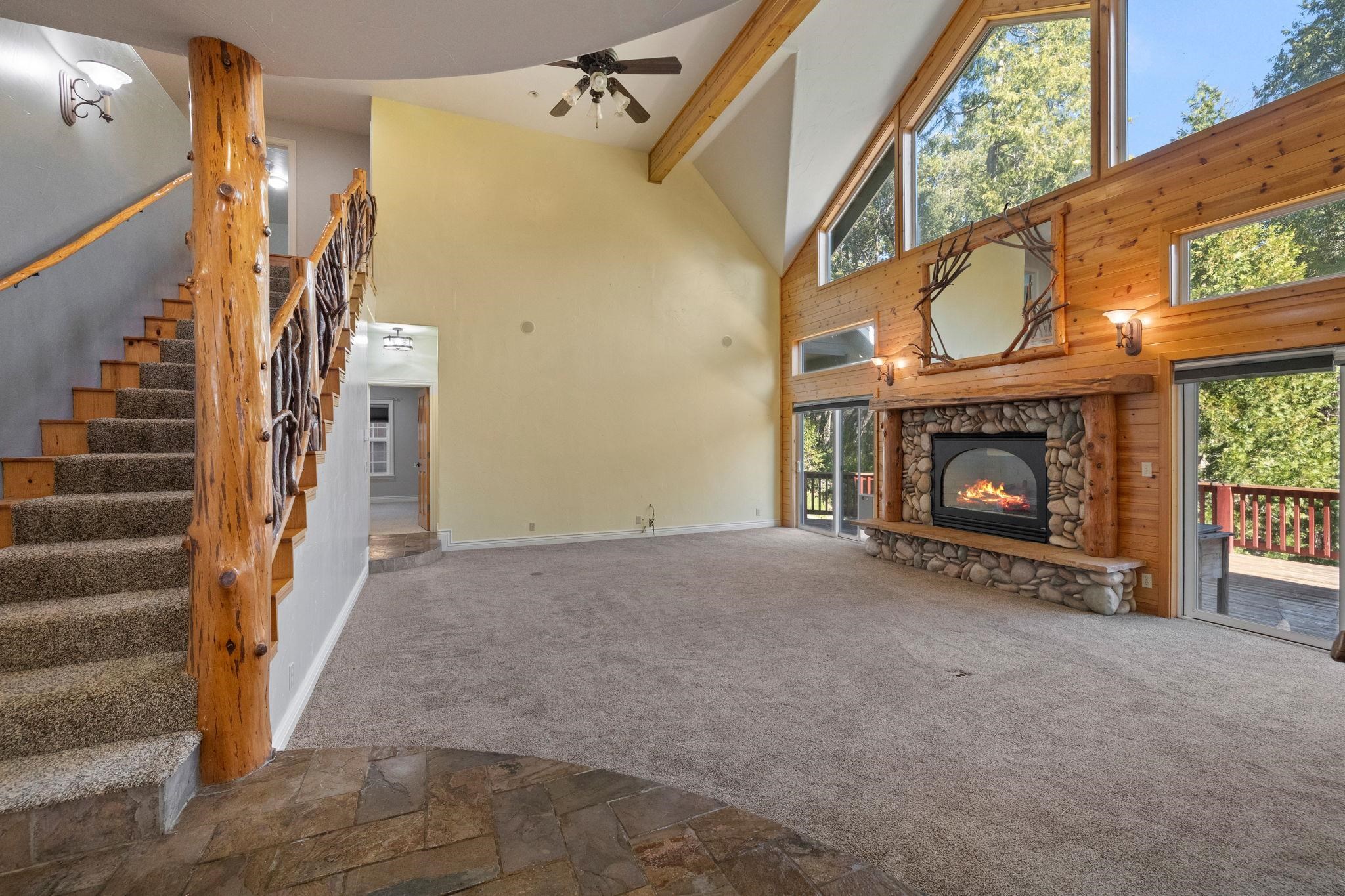 Detail Gallery Image 13 of 60 For 22987 Lazy Z Ln, Sonora,  CA 95370 - 3 Beds | 2/1 Baths