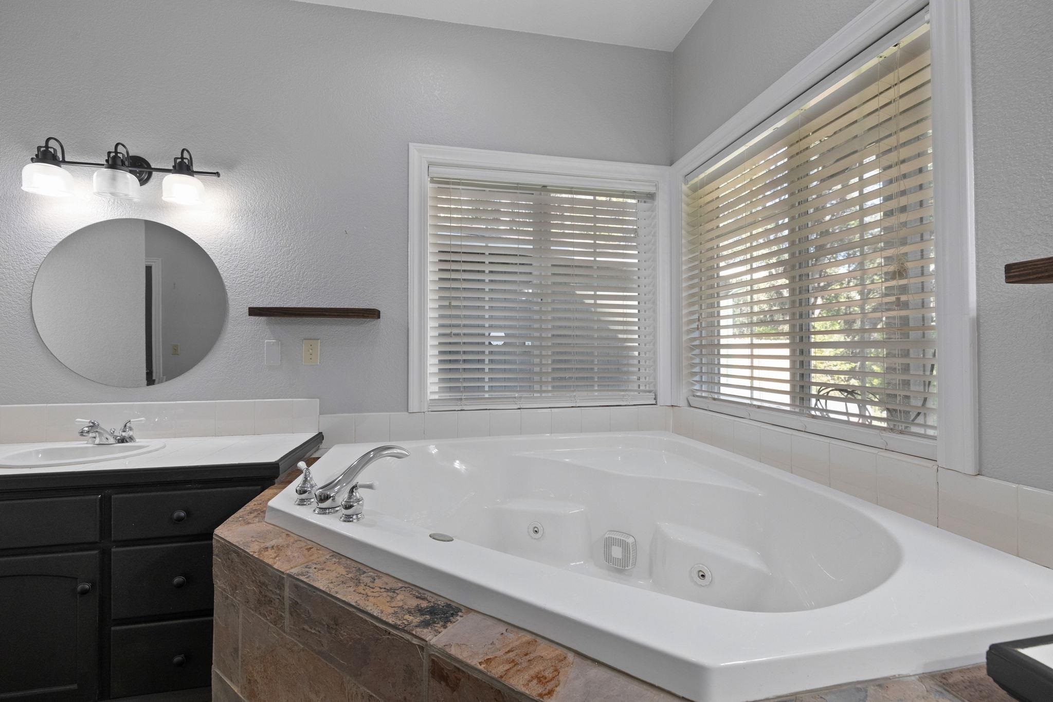 Detail Gallery Image 21 of 60 For 22987 Lazy Z Ln, Sonora,  CA 95370 - 3 Beds | 2/1 Baths