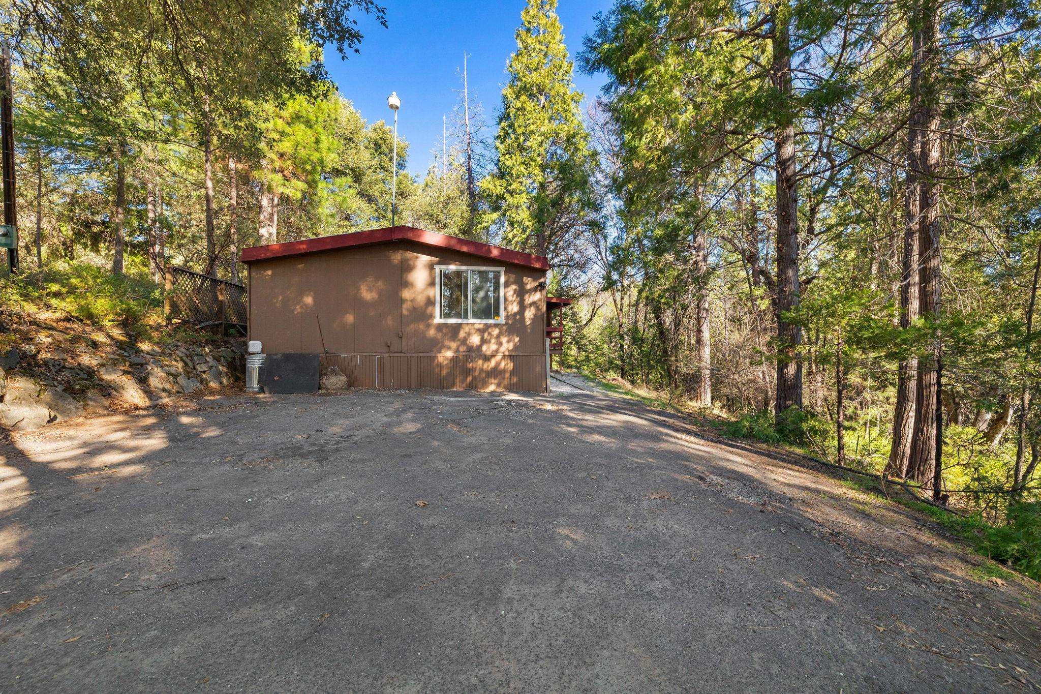 Detail Gallery Image 40 of 60 For 22987 Lazy Z Ln, Sonora,  CA 95370 - 3 Beds | 2/1 Baths