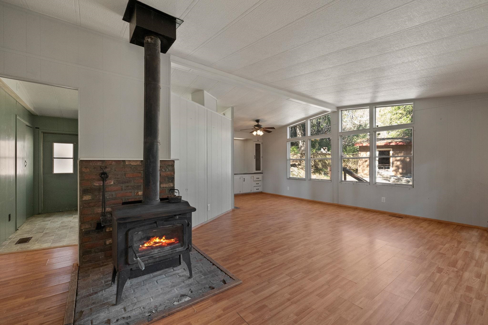 Detail Gallery Image 42 of 60 For 22987 Lazy Z Ln, Sonora,  CA 95370 - 3 Beds | 2/1 Baths