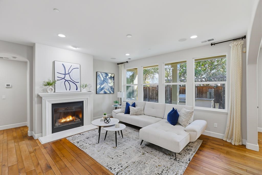 Detail Gallery Image 16 of 56 For 4478 English Rose Cmn, Fremont,  CA 94538 - 4 Beds | 3 Baths