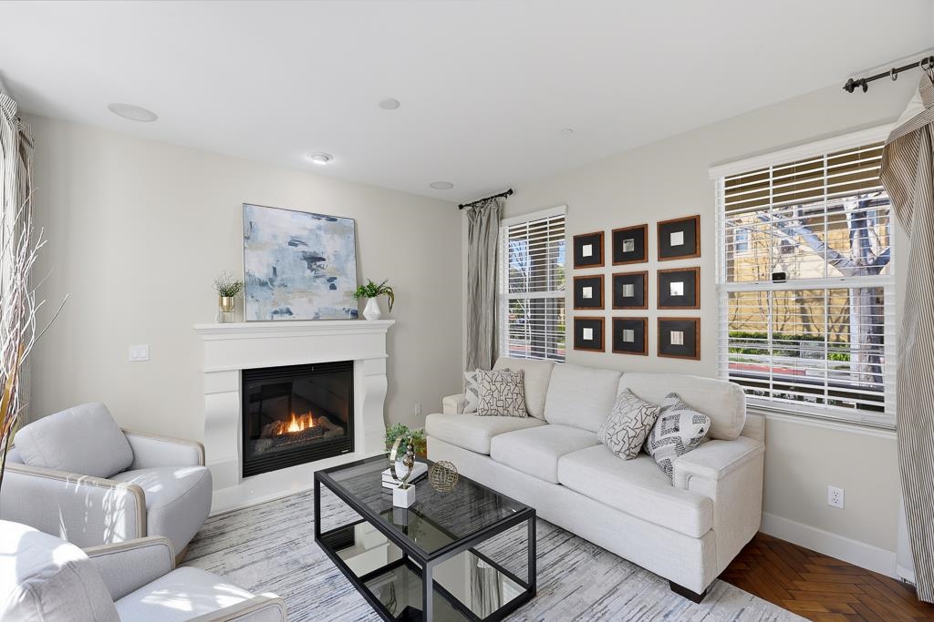 Detail Gallery Image 8 of 56 For 4478 English Rose Cmn, Fremont,  CA 94538 - 4 Beds | 3 Baths