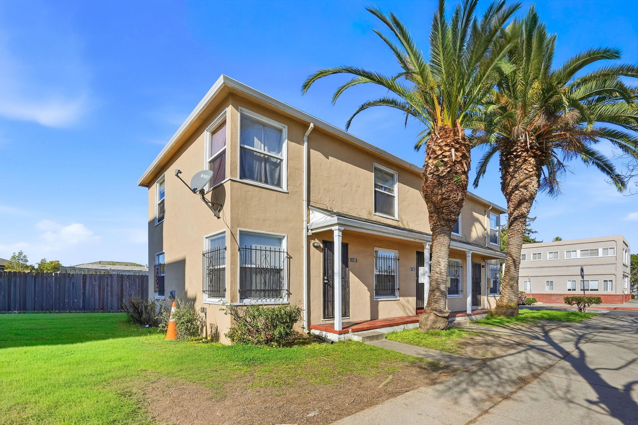 Detail Gallery Image 2 of 21 For 3224 Sacramento St., Berkeley,  CA 94702 - – Beds | – Baths