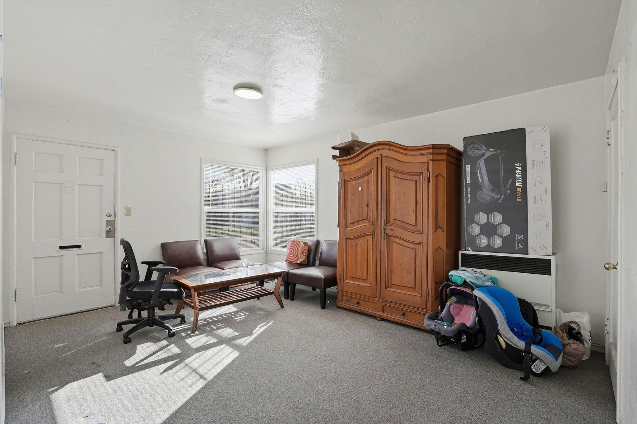 Detail Gallery Image 6 of 21 For 3224 Sacramento St., Berkeley,  CA 94702 - – Beds | – Baths