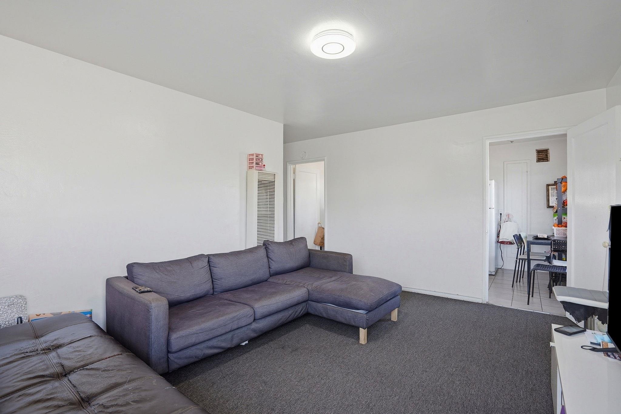 Detail Gallery Image 8 of 21 For 3224 Sacramento St., Berkeley,  CA 94702 - – Beds | – Baths