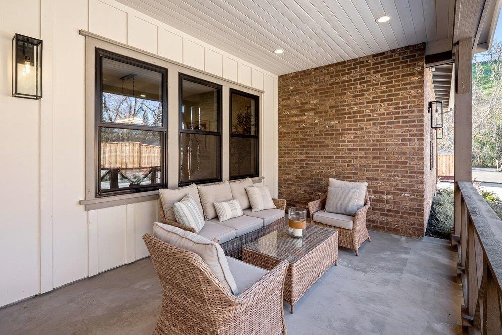 Detail Gallery Image 4 of 47 For 180 Castle Hill Ranch Rd, Walnut Creek,  CA 94595 - 4 Beds | 4/1 Baths