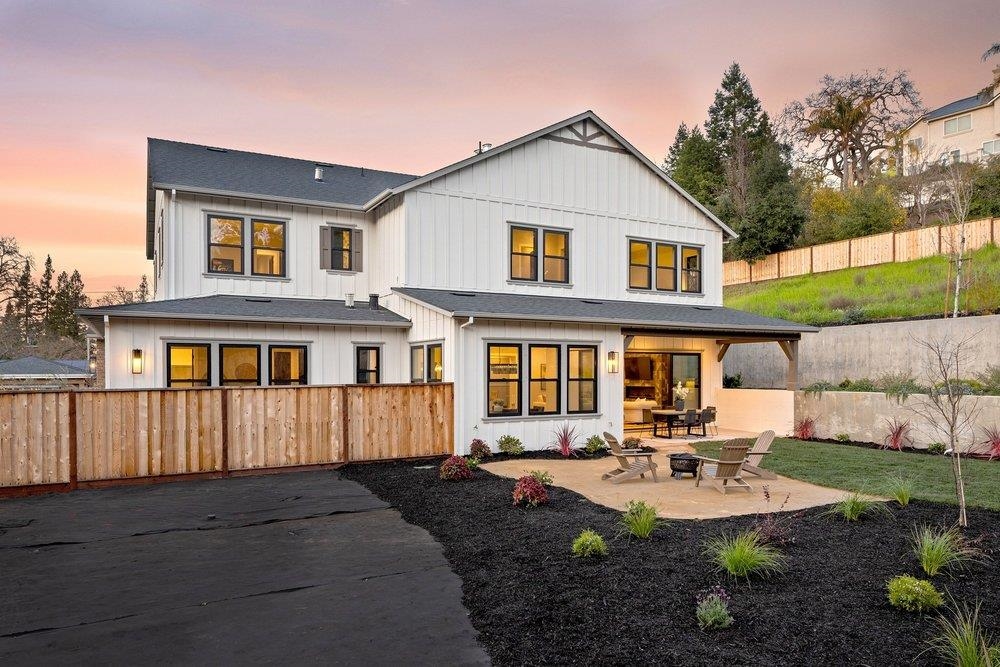 Detail Gallery Image 42 of 47 For 180 Castle Hill Ranch Rd, Walnut Creek,  CA 94595 - 4 Beds | 4/1 Baths