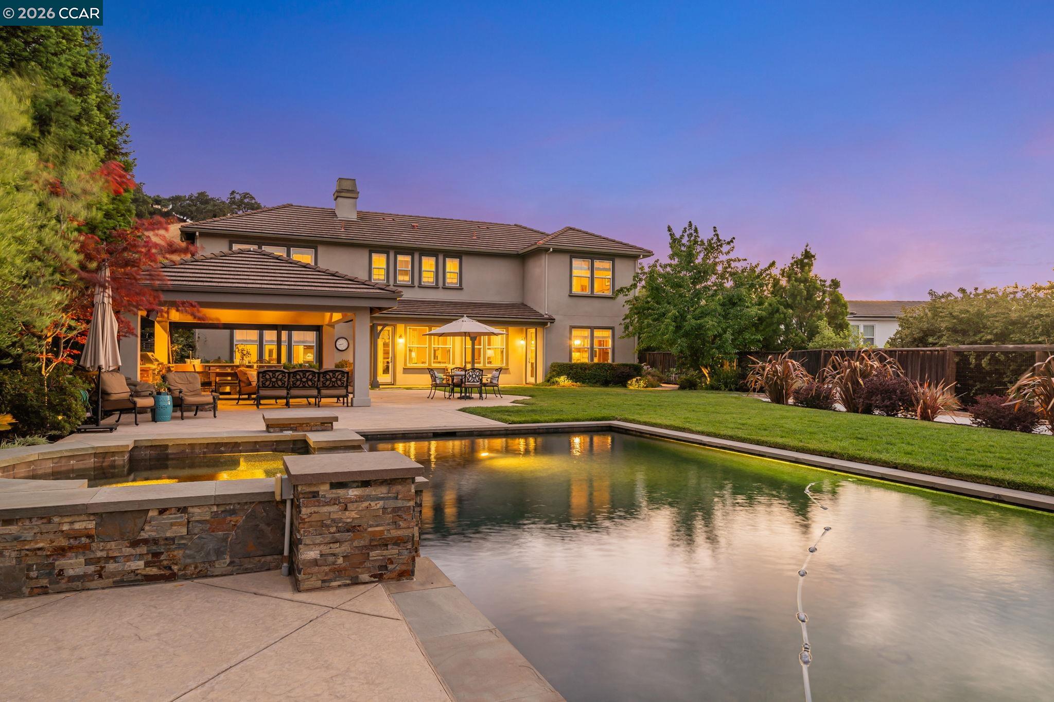 Detail Gallery Image 2 of 60 For 120 Tamarind Ln, Danville,  CA 94526 - 6 Beds | 6/1 Baths