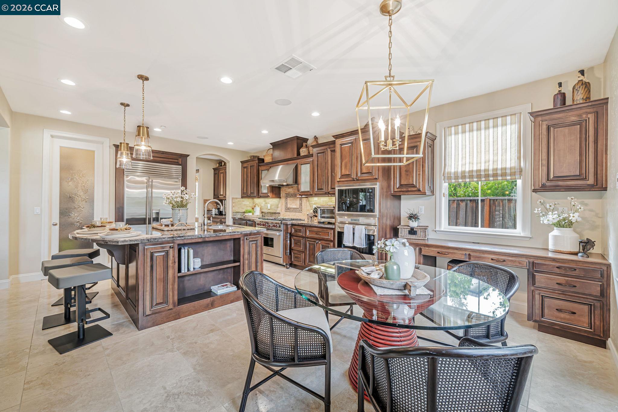 Detail Gallery Image 31 of 60 For 120 Tamarind Ln, Danville,  CA 94526 - 6 Beds | 6/1 Baths